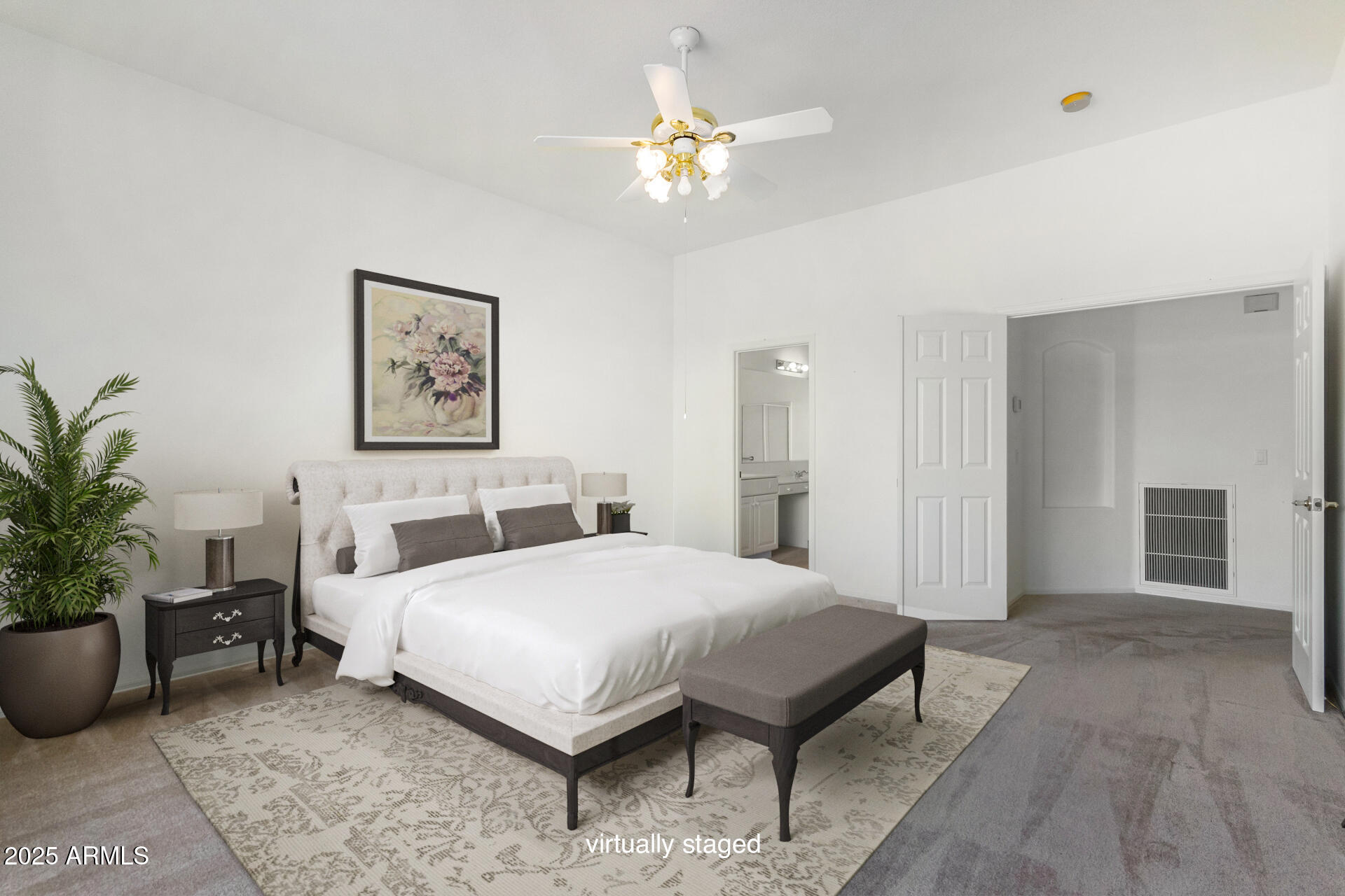 1112 E WINGED FOOT Drive