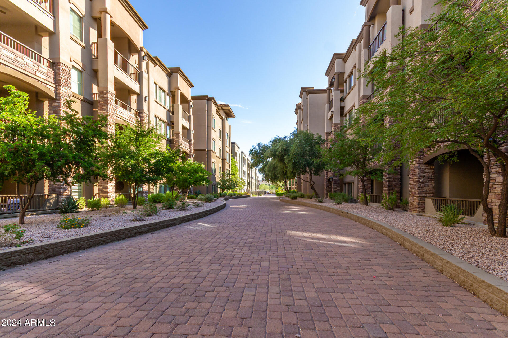 5450 E DEER VALLEY Drive # 4001