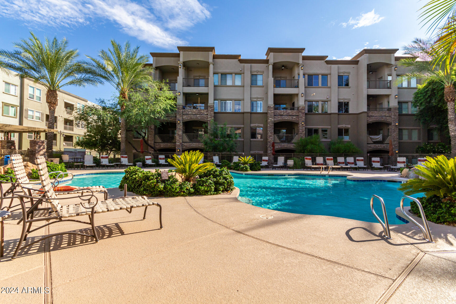 5450 E DEER VALLEY Drive # 4001
