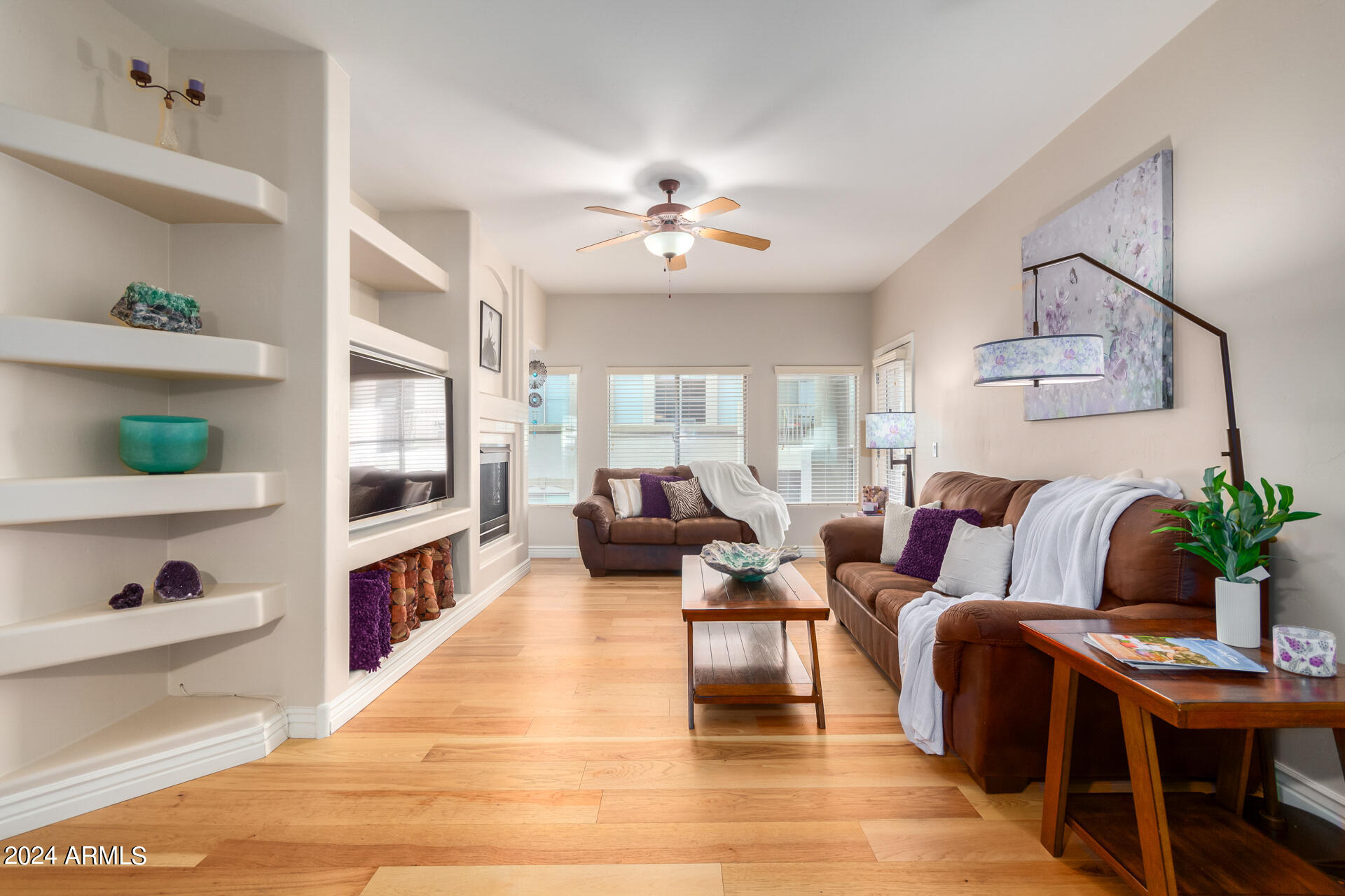 5450 E DEER VALLEY Drive # 4001