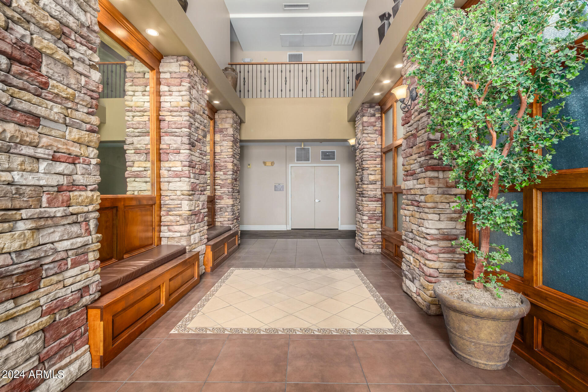 5450 E DEER VALLEY Drive # 4001