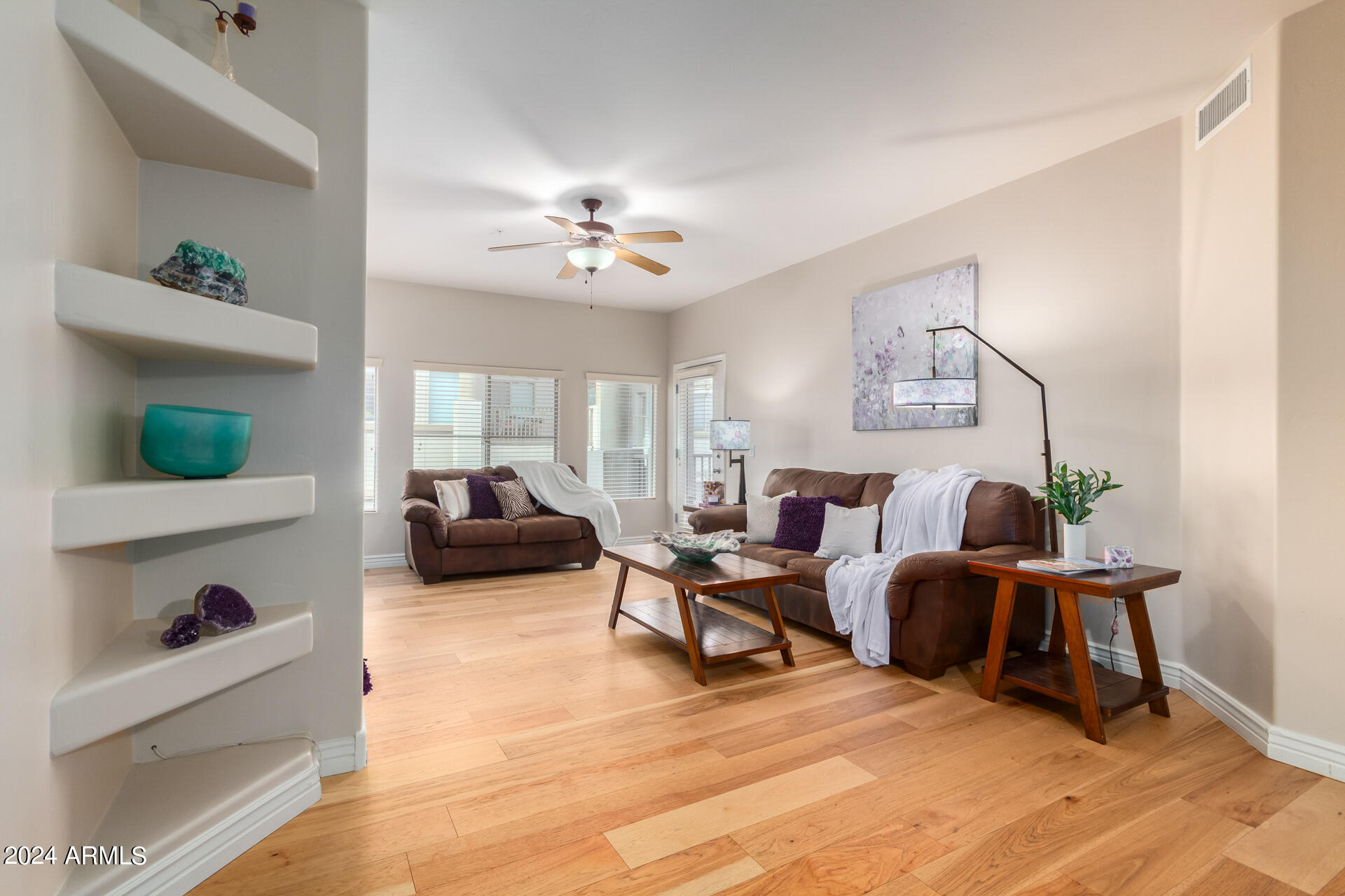 5450 E DEER VALLEY Drive # 4001