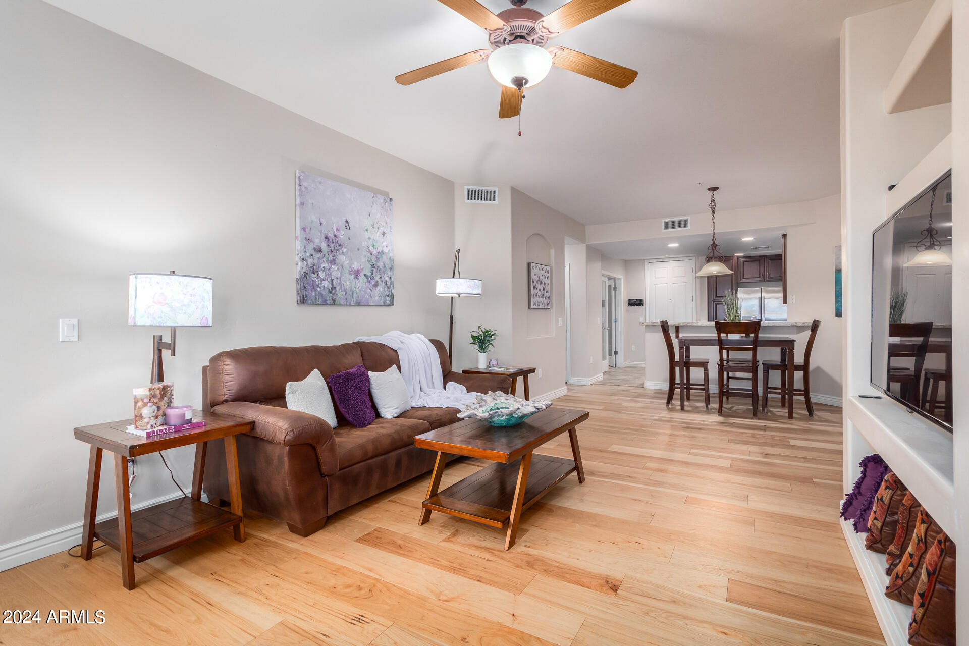 5450 E DEER VALLEY Drive # 4001