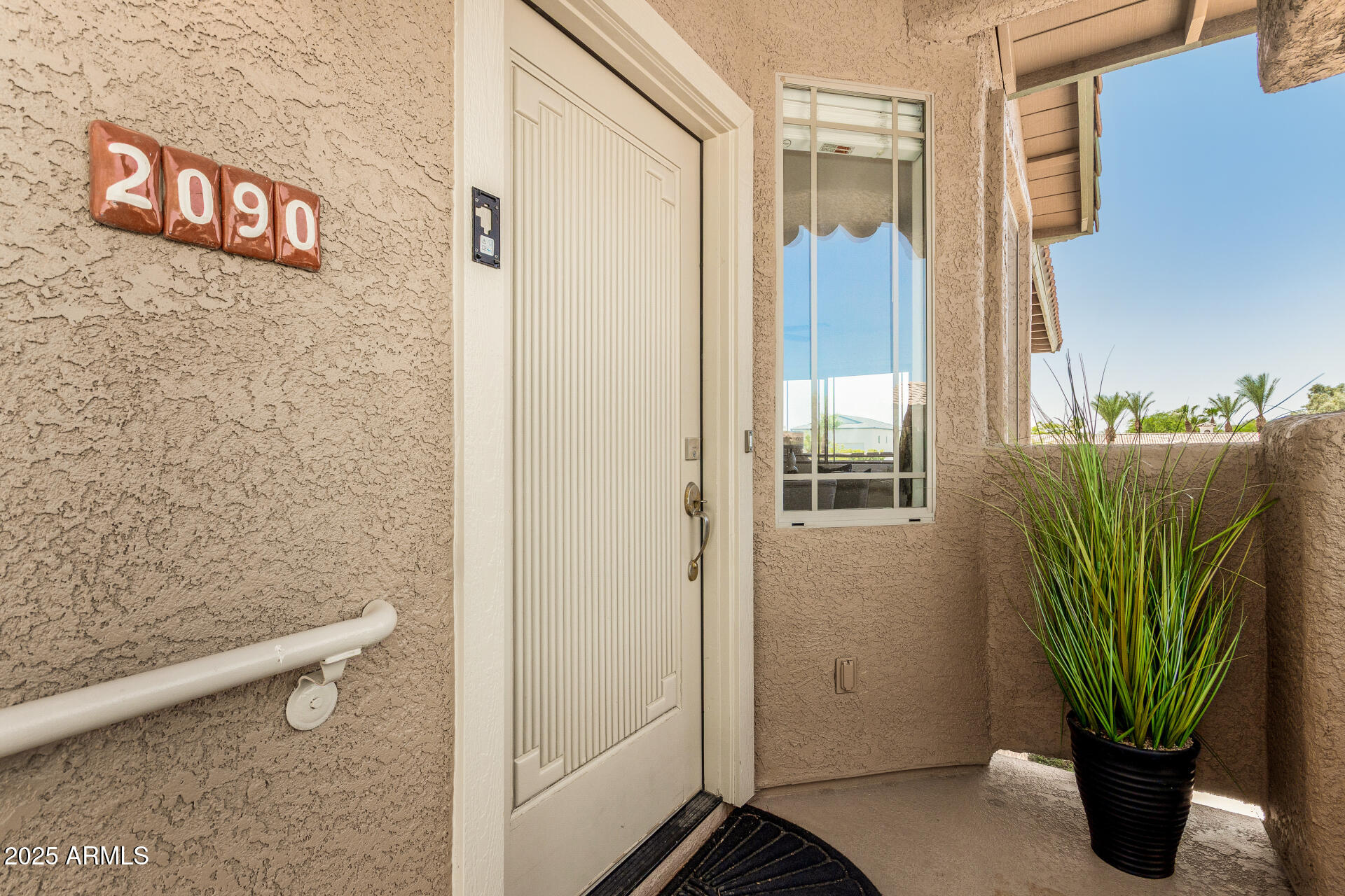 11500 E COCHISE Drive # 2090