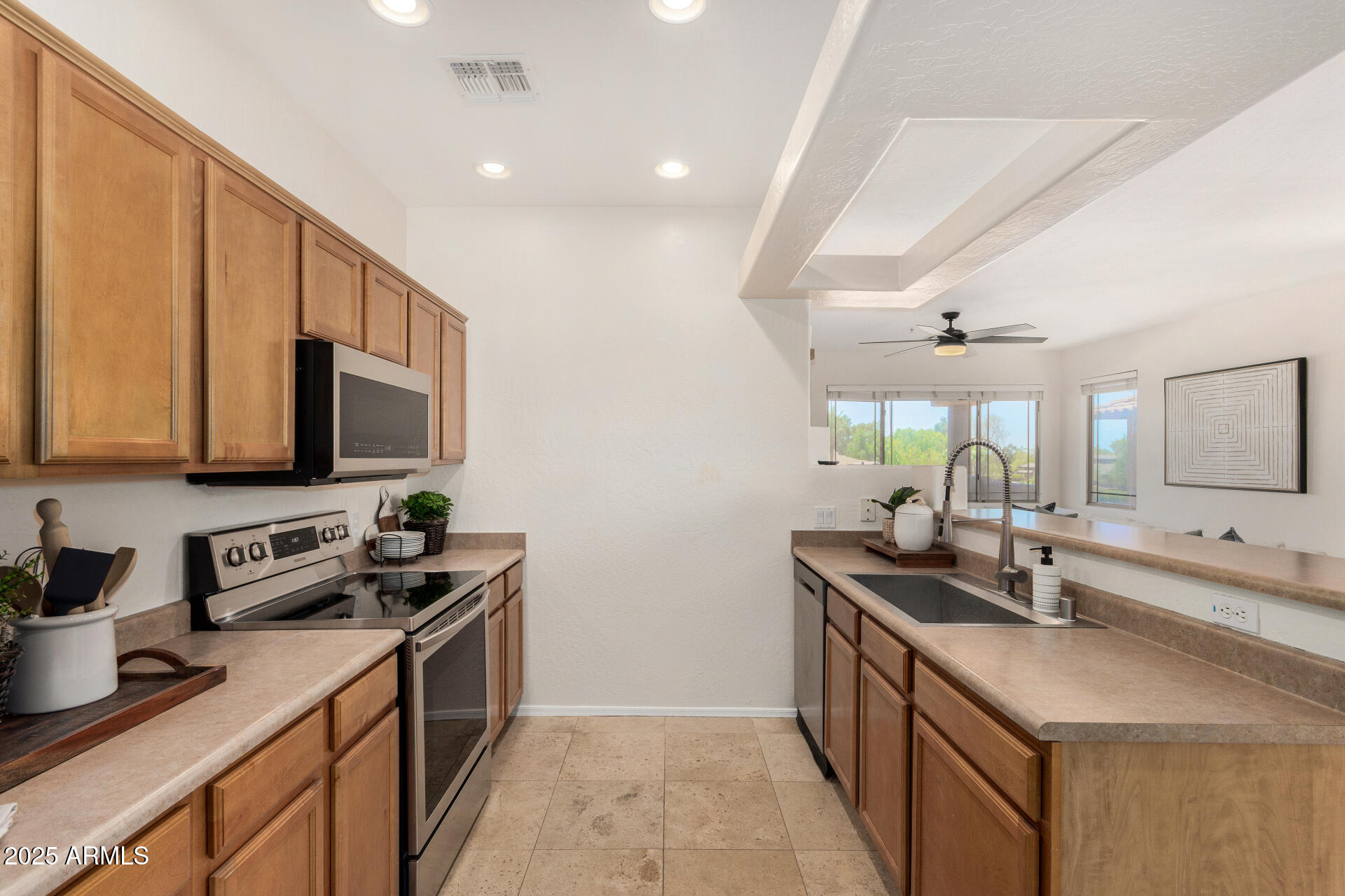 11500 E COCHISE Drive # 2090