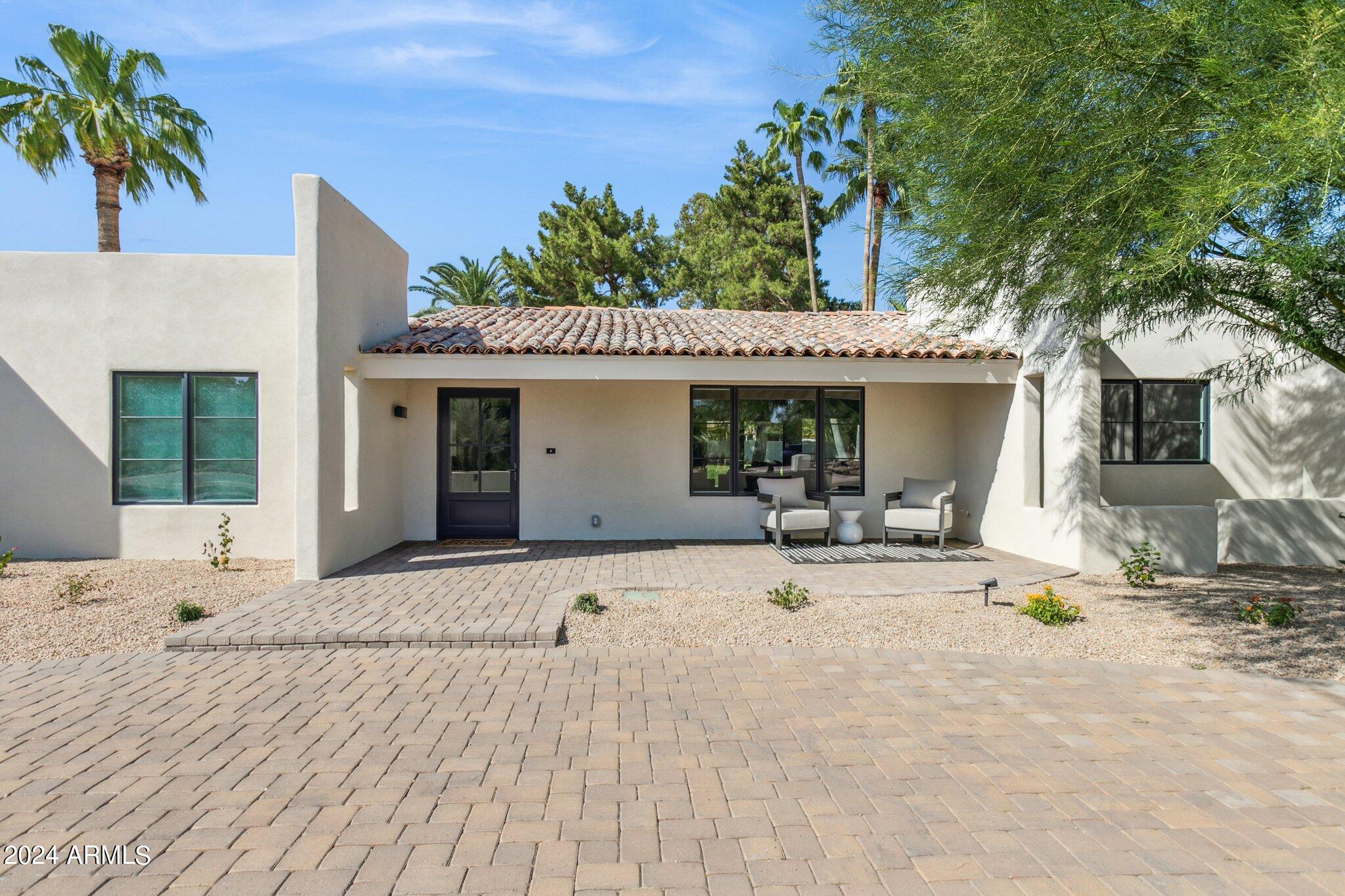 6842 E JOAN DE ARC Avenue