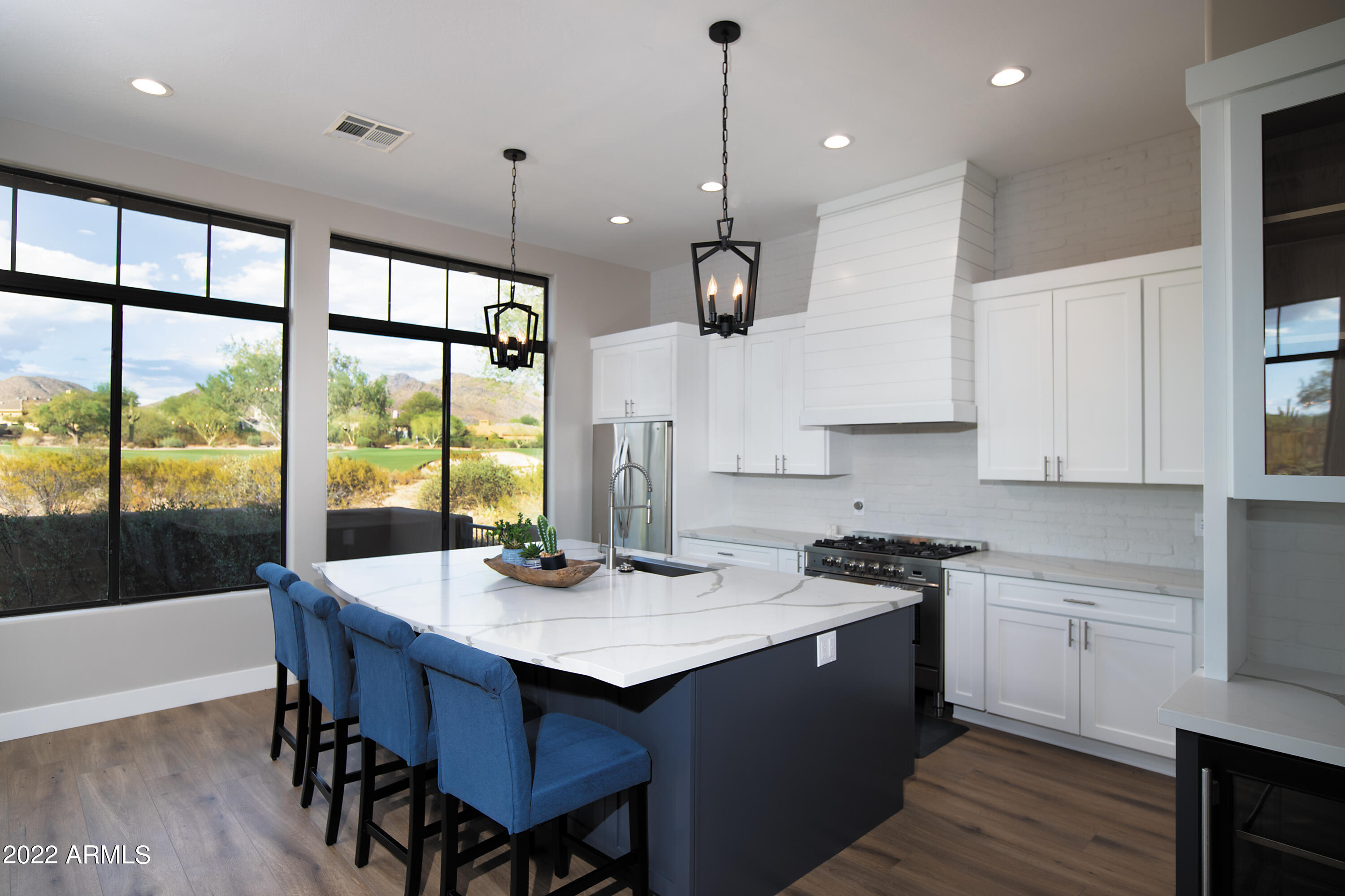 9270 E THOMPSON PEAK Parkway, 346
