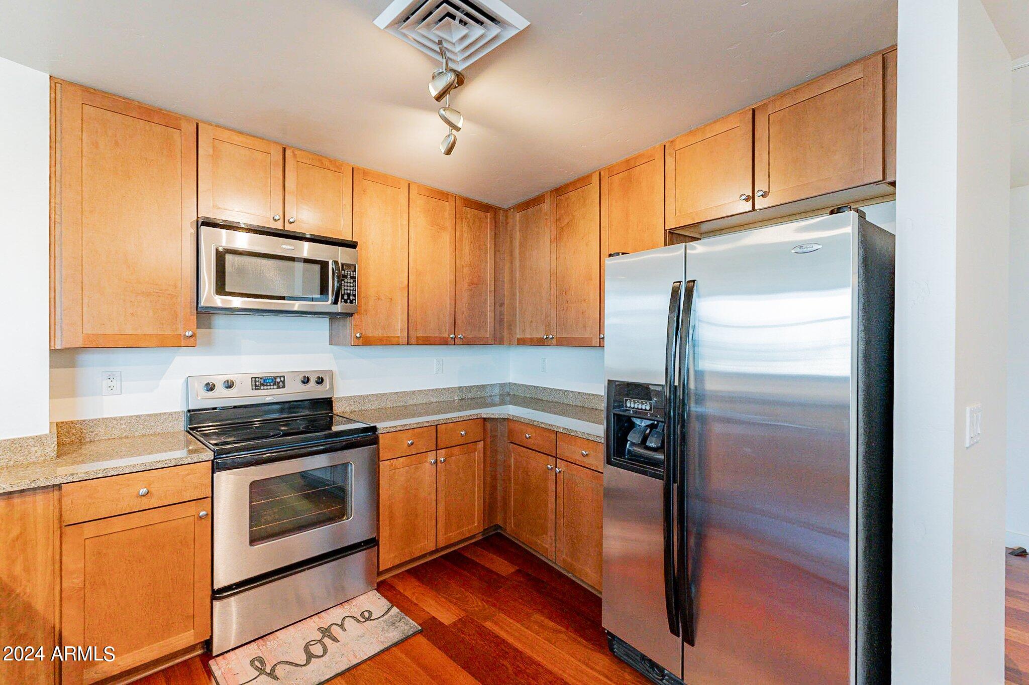 310 S 4TH Street # 905