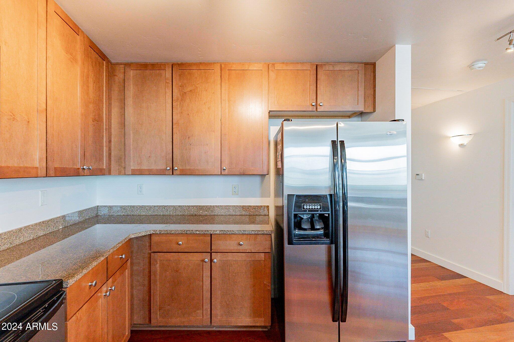 310 S 4TH Street # 905