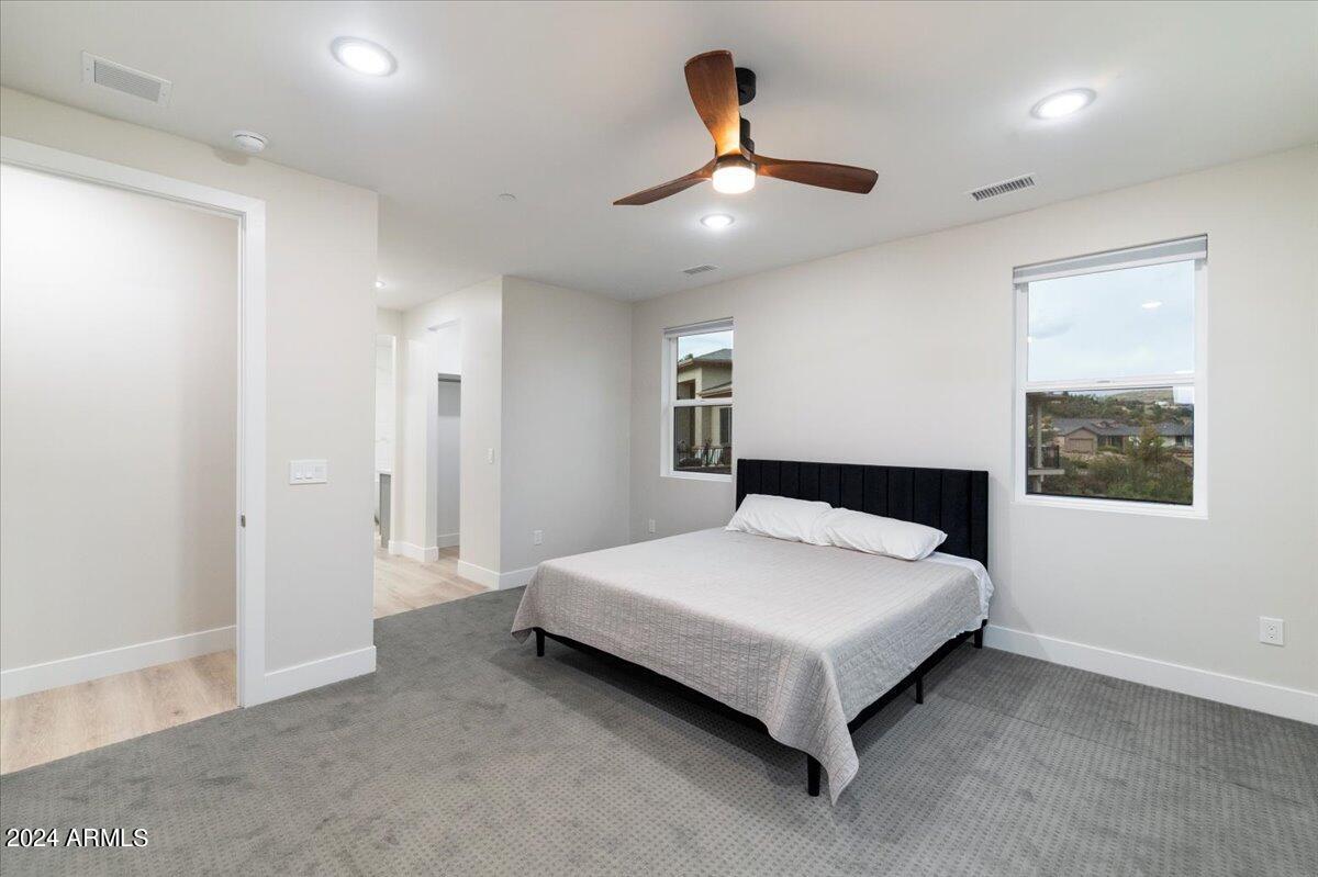5227 E Canyon View Court