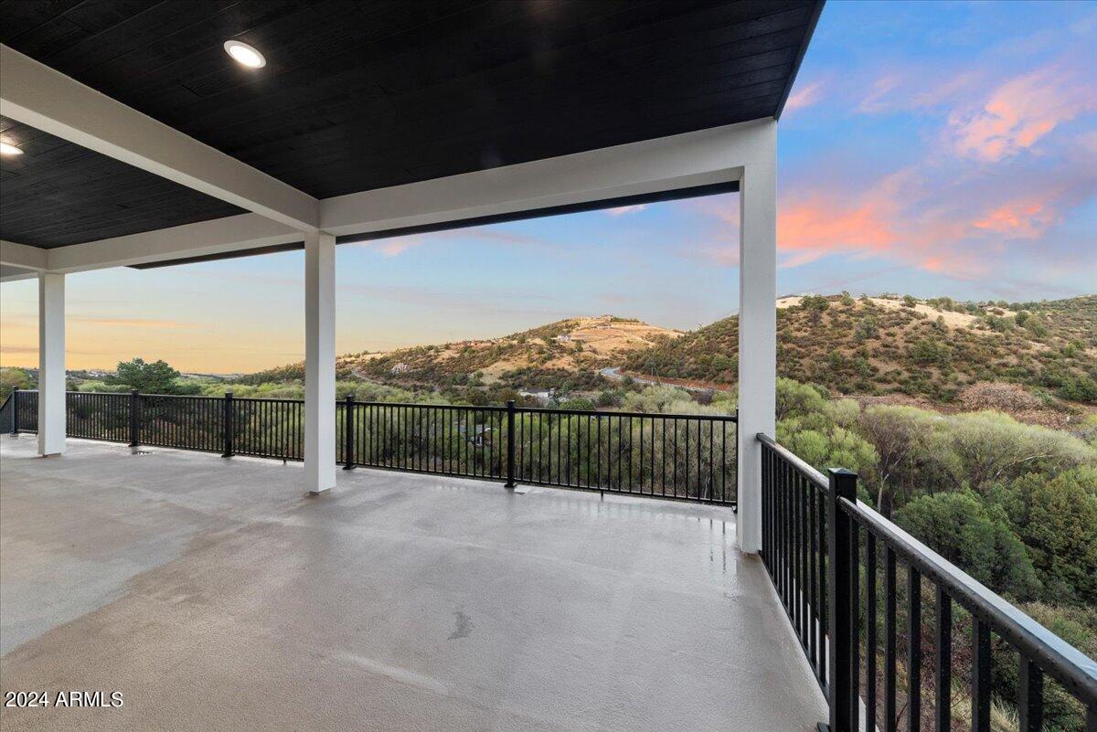 5227 E Canyon View Court