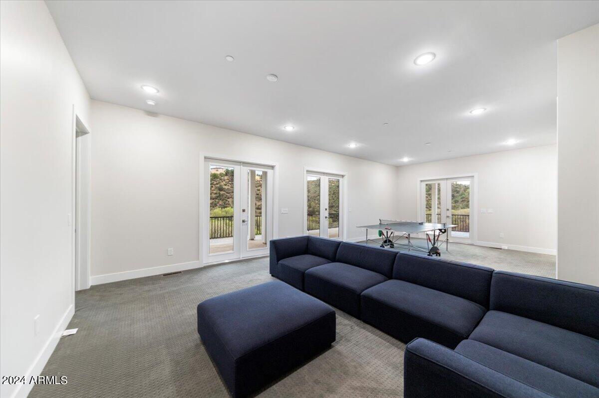 5227 E Canyon View Court