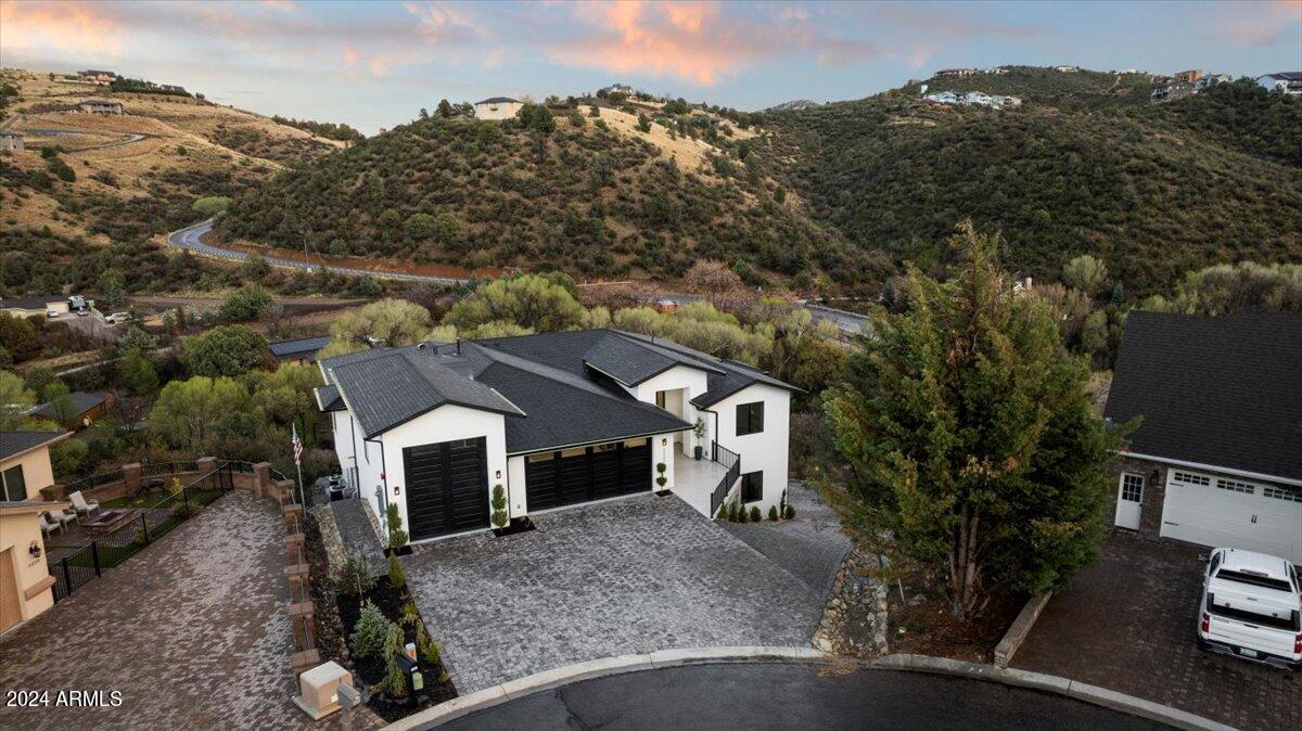 5227 E Canyon View Court
