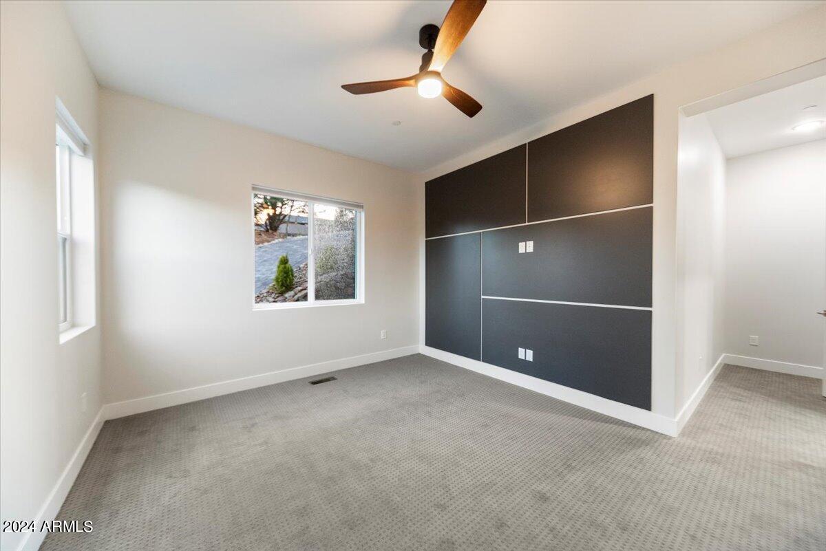 5227 E Canyon View Court