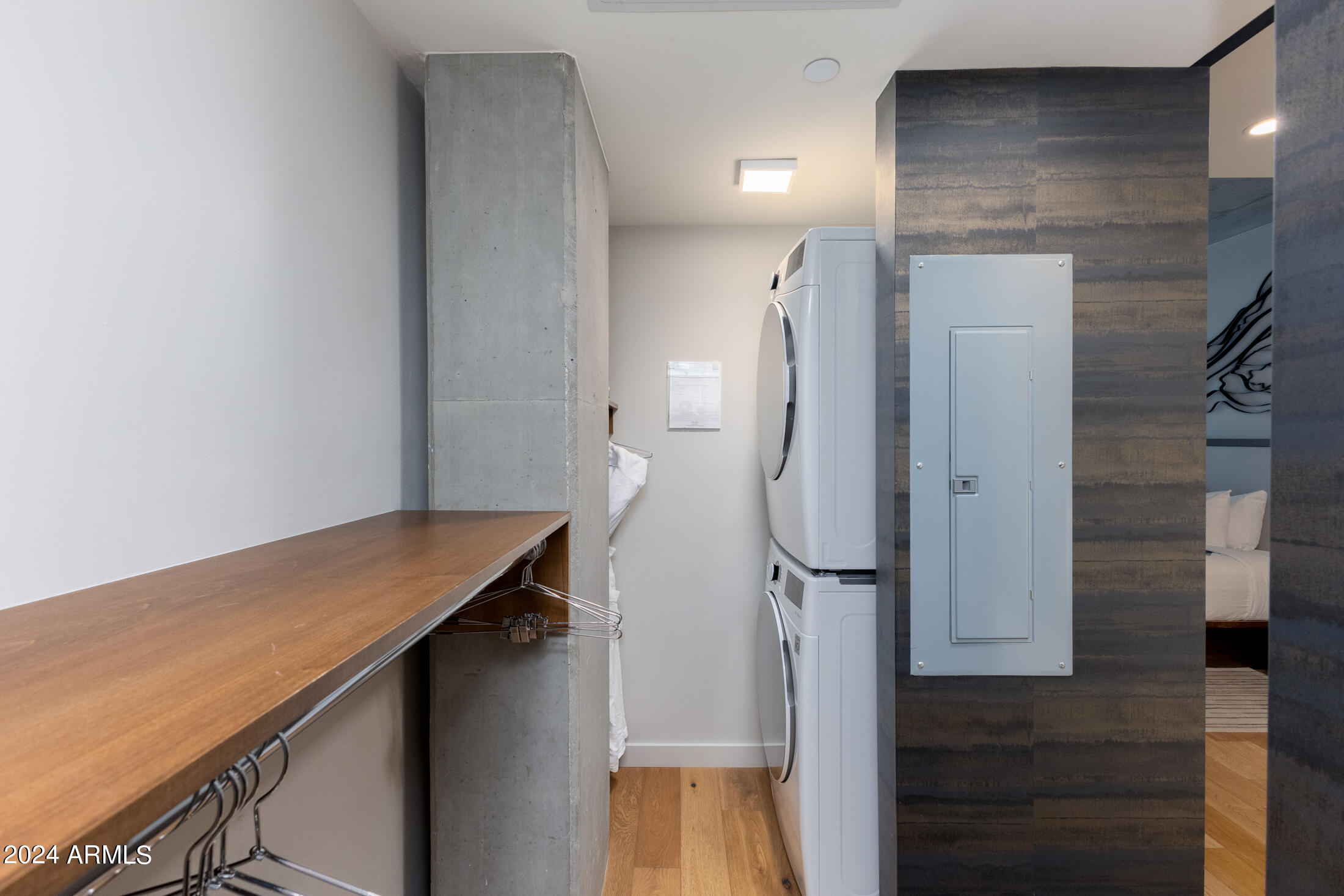 5455 E LINCOLN Drive # 2019
