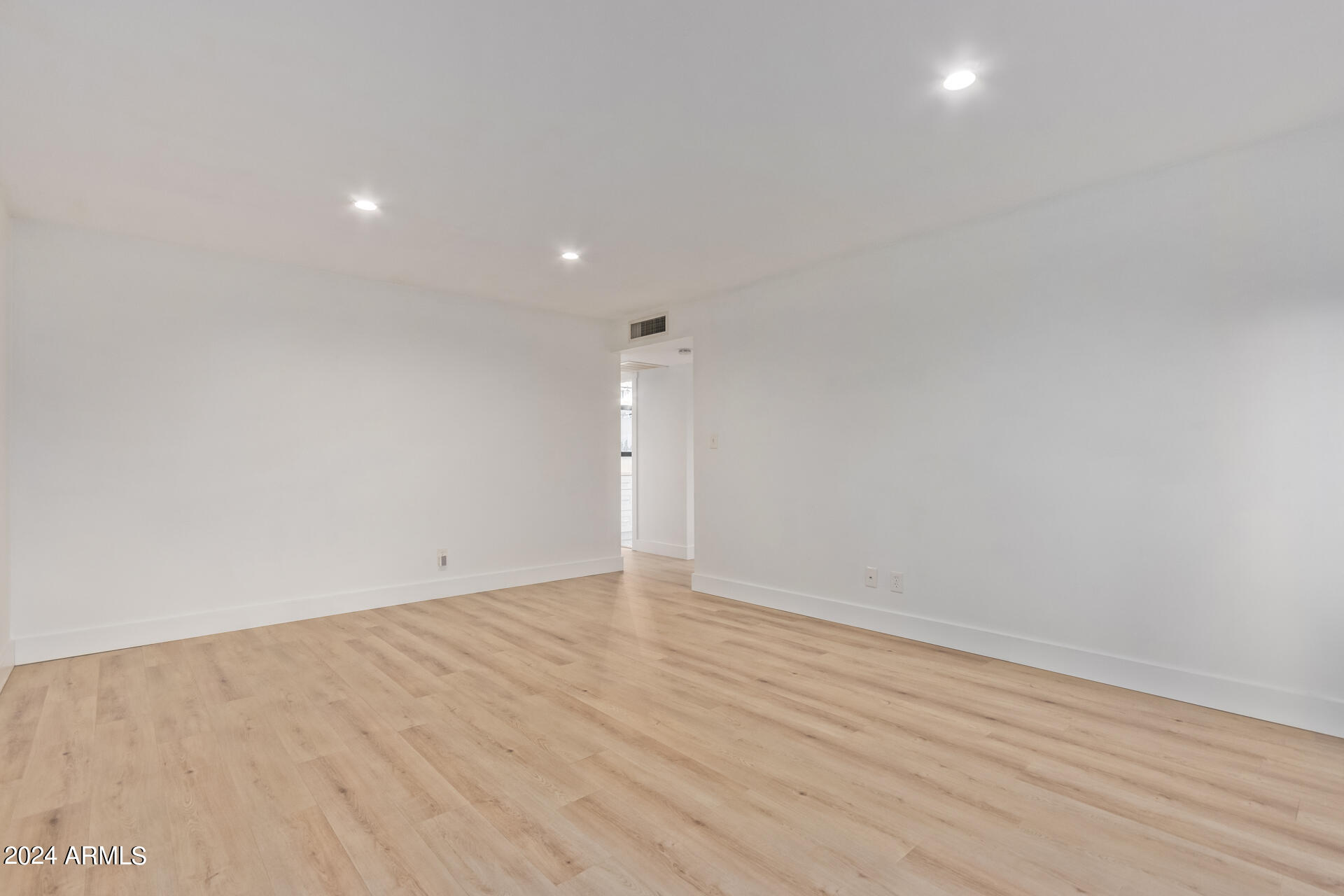 1228 E WESLEYAN Drive