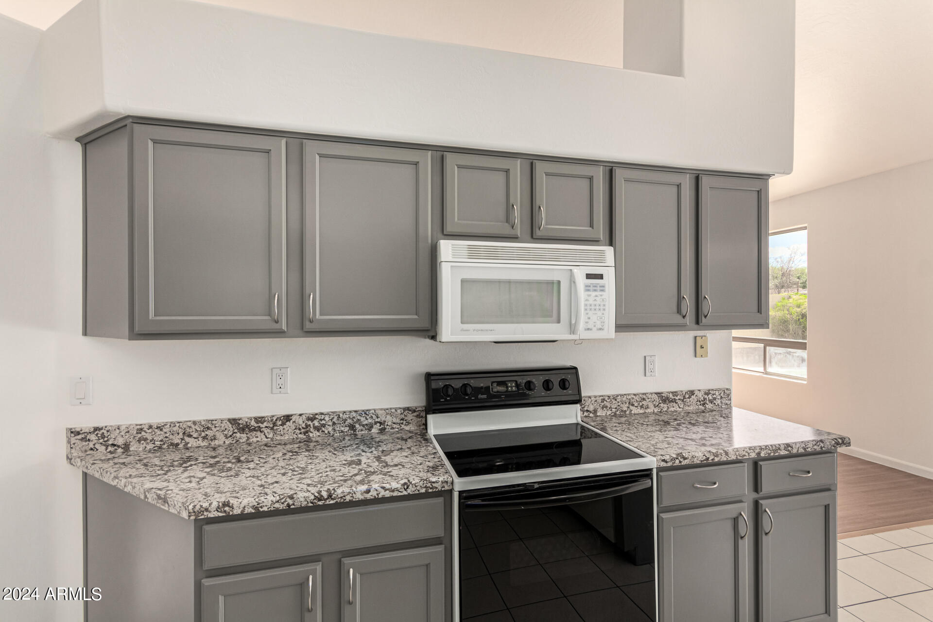 6925 E PARADISE Lane