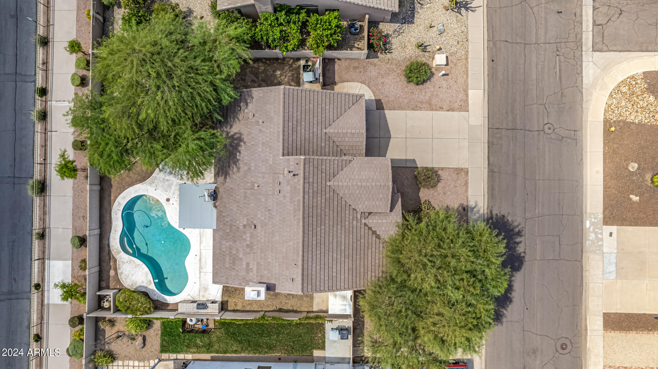 6925 E PARADISE Lane