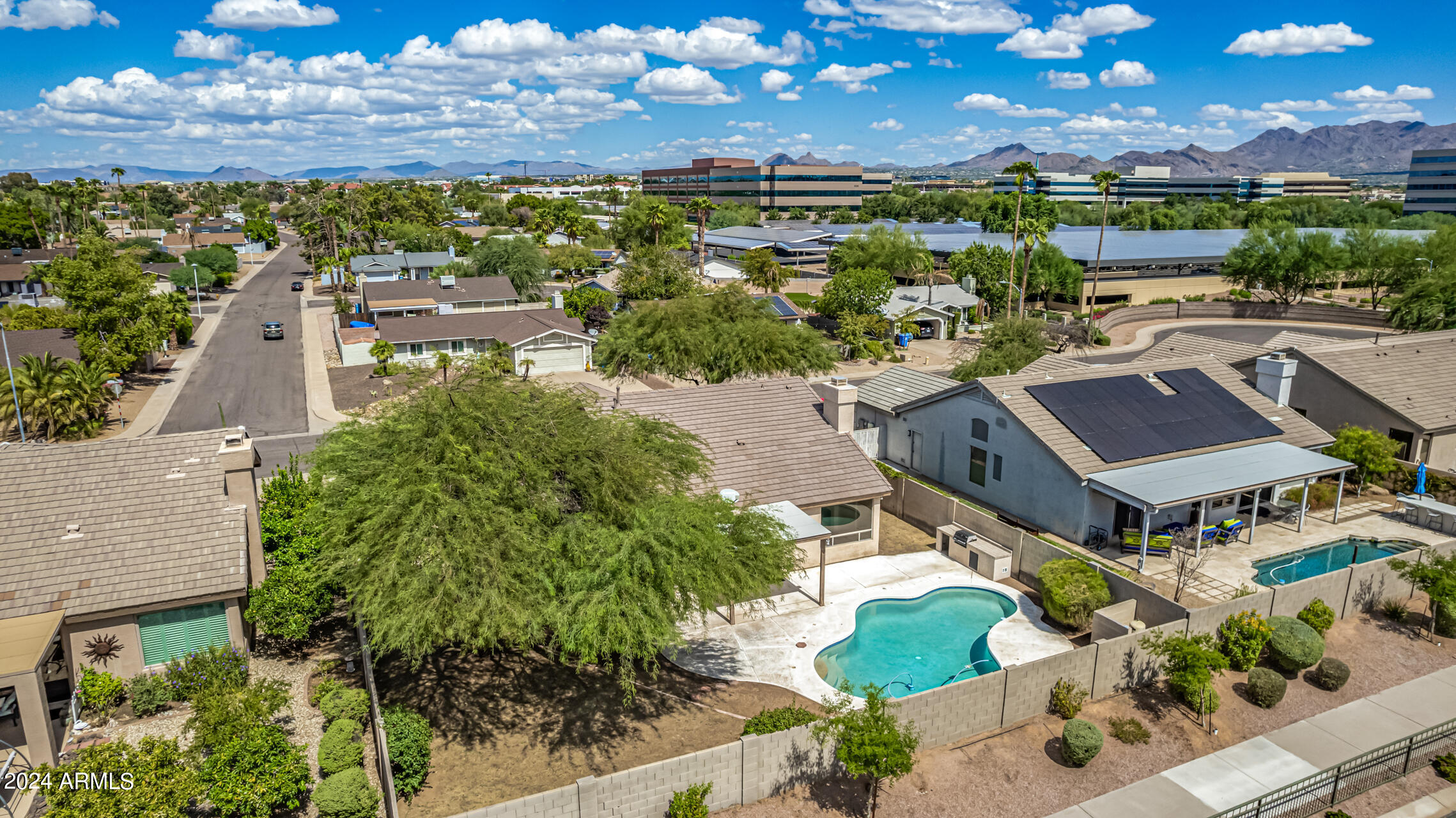 6925 E PARADISE Lane