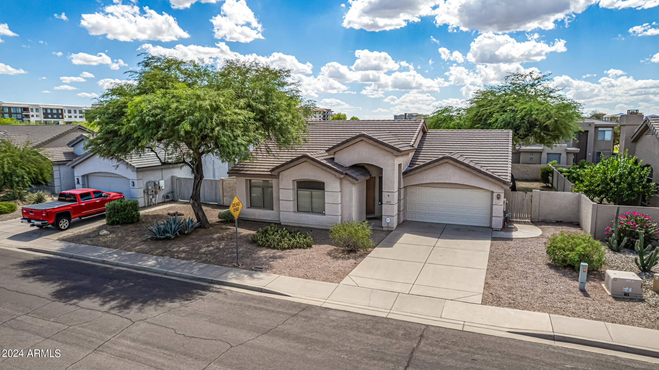 6925 E PARADISE Lane