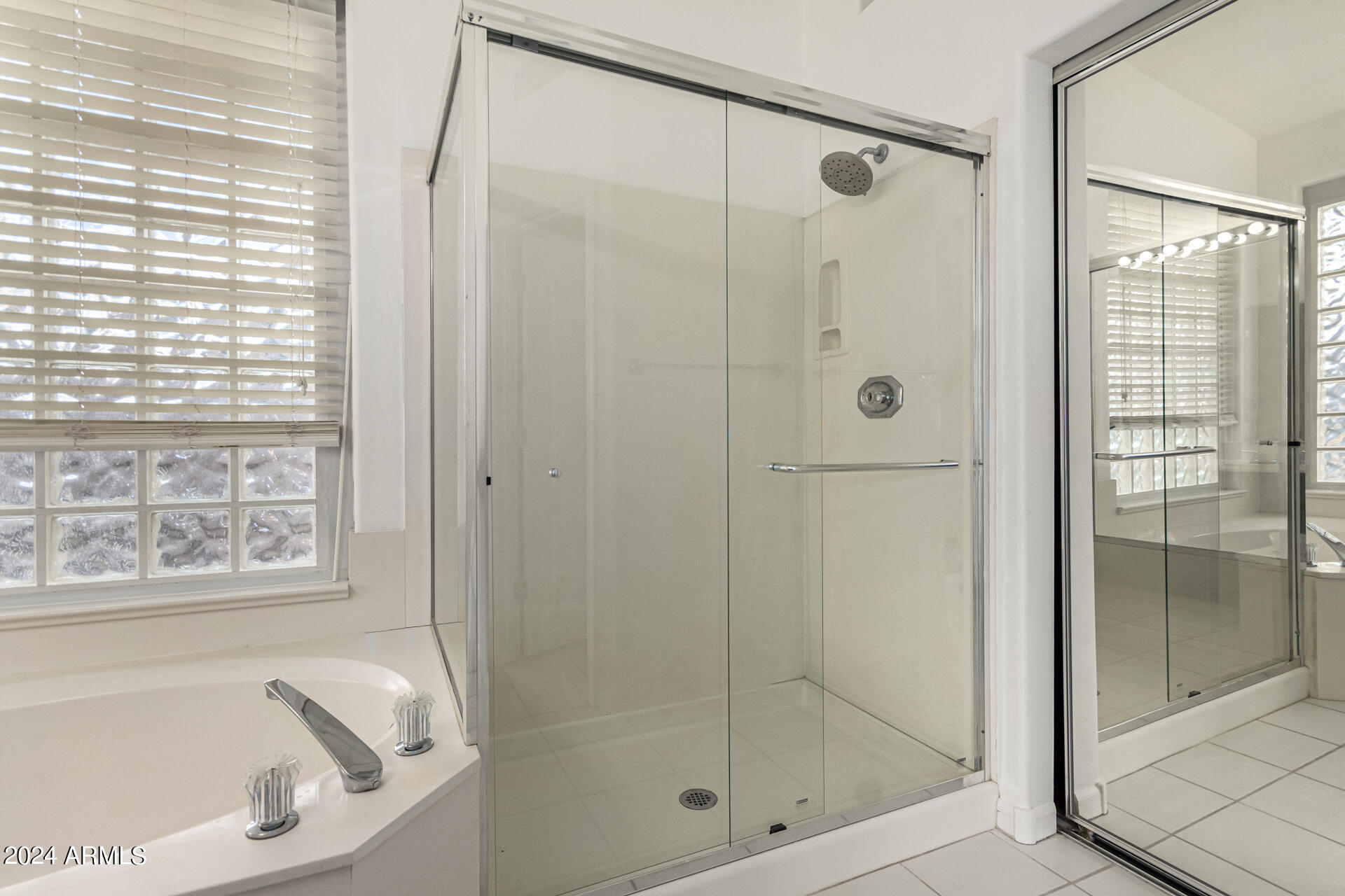 6925 E PARADISE Lane