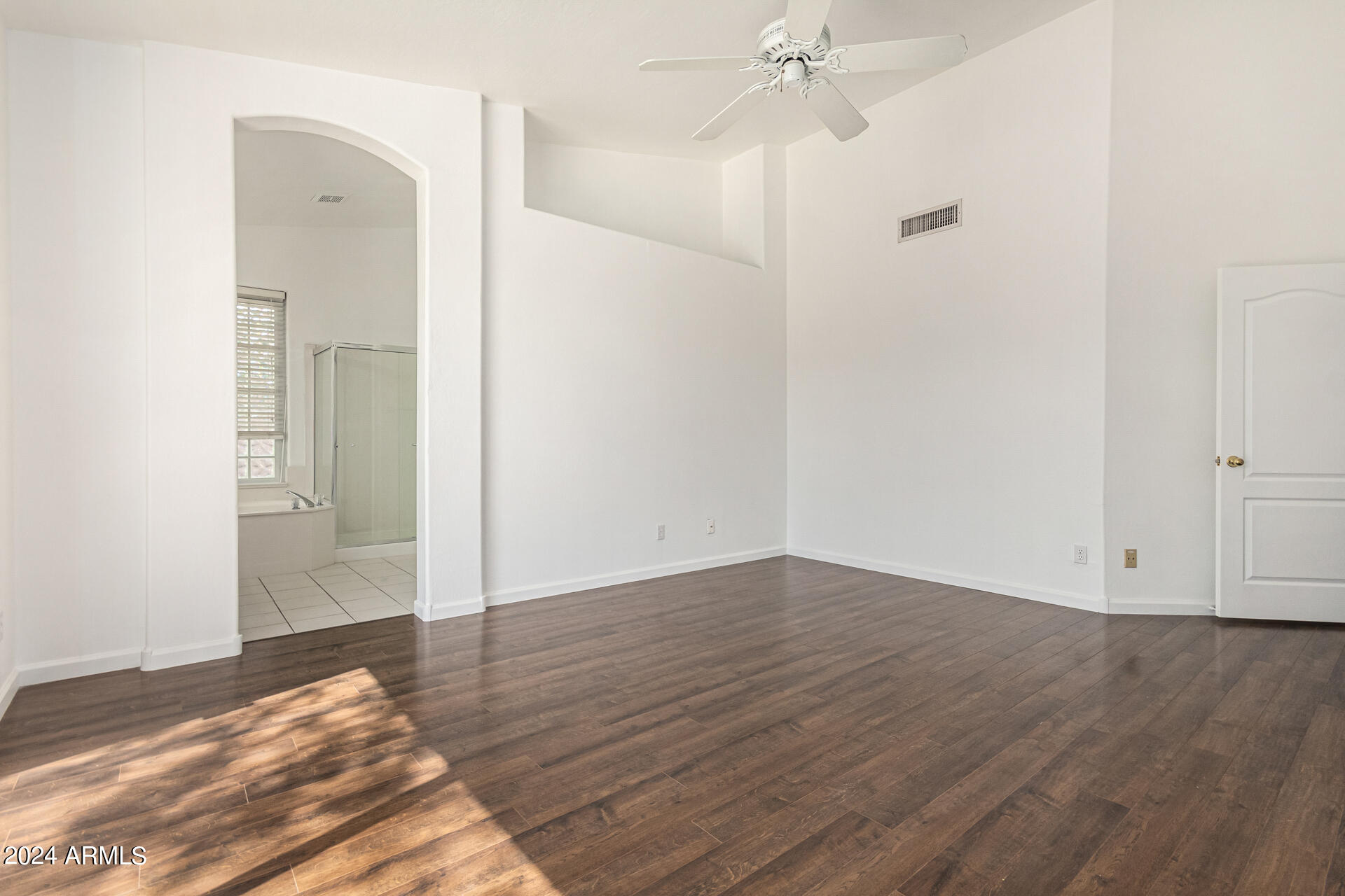 6925 E PARADISE Lane