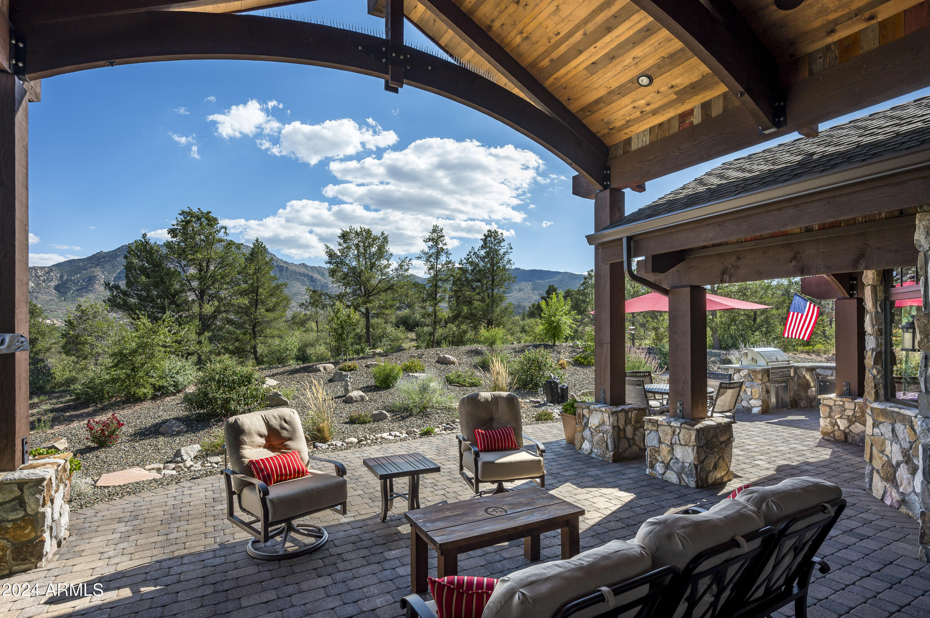 4535 W Distant View Trail