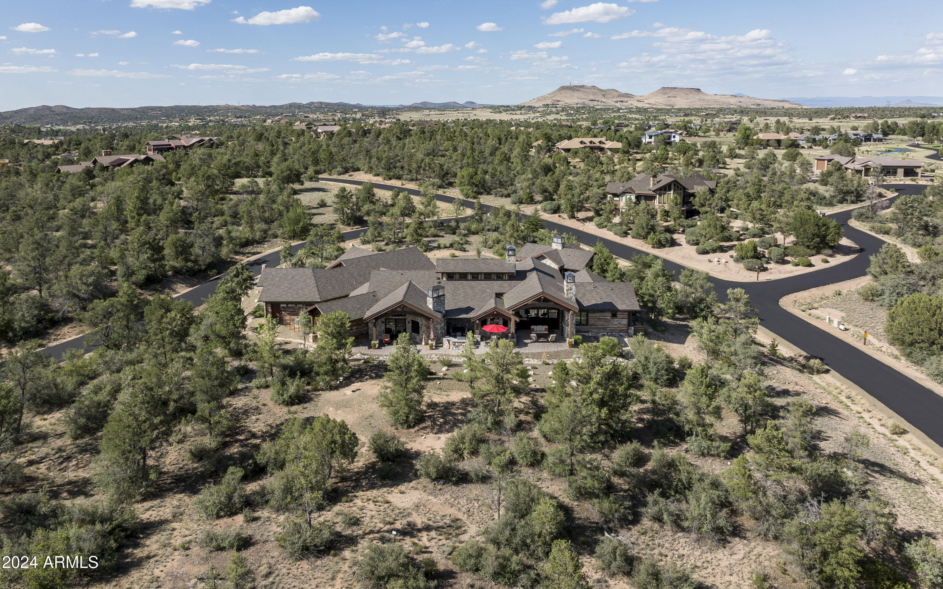 4535 W Distant View Trail