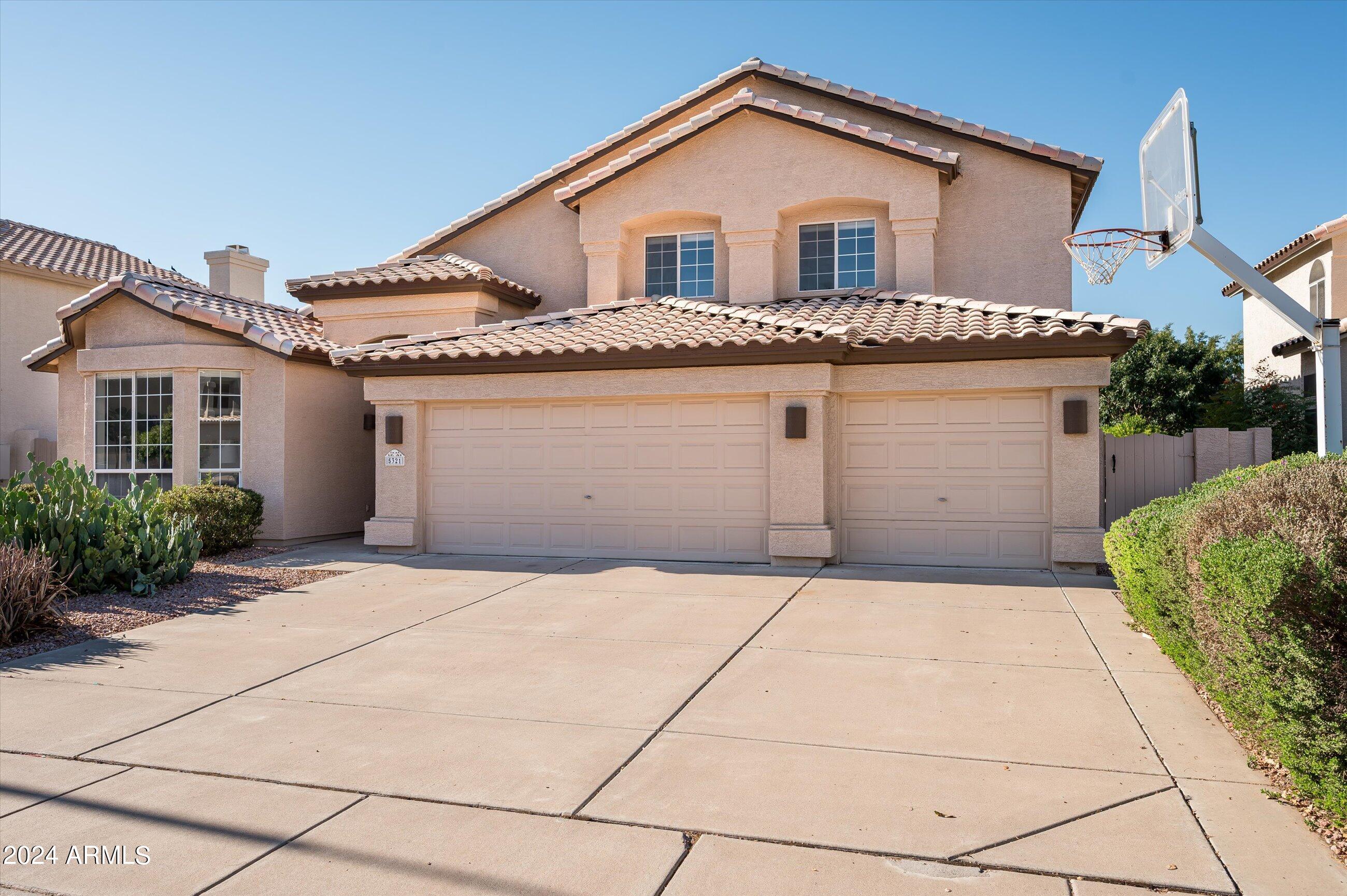 5321 W Linda Lane