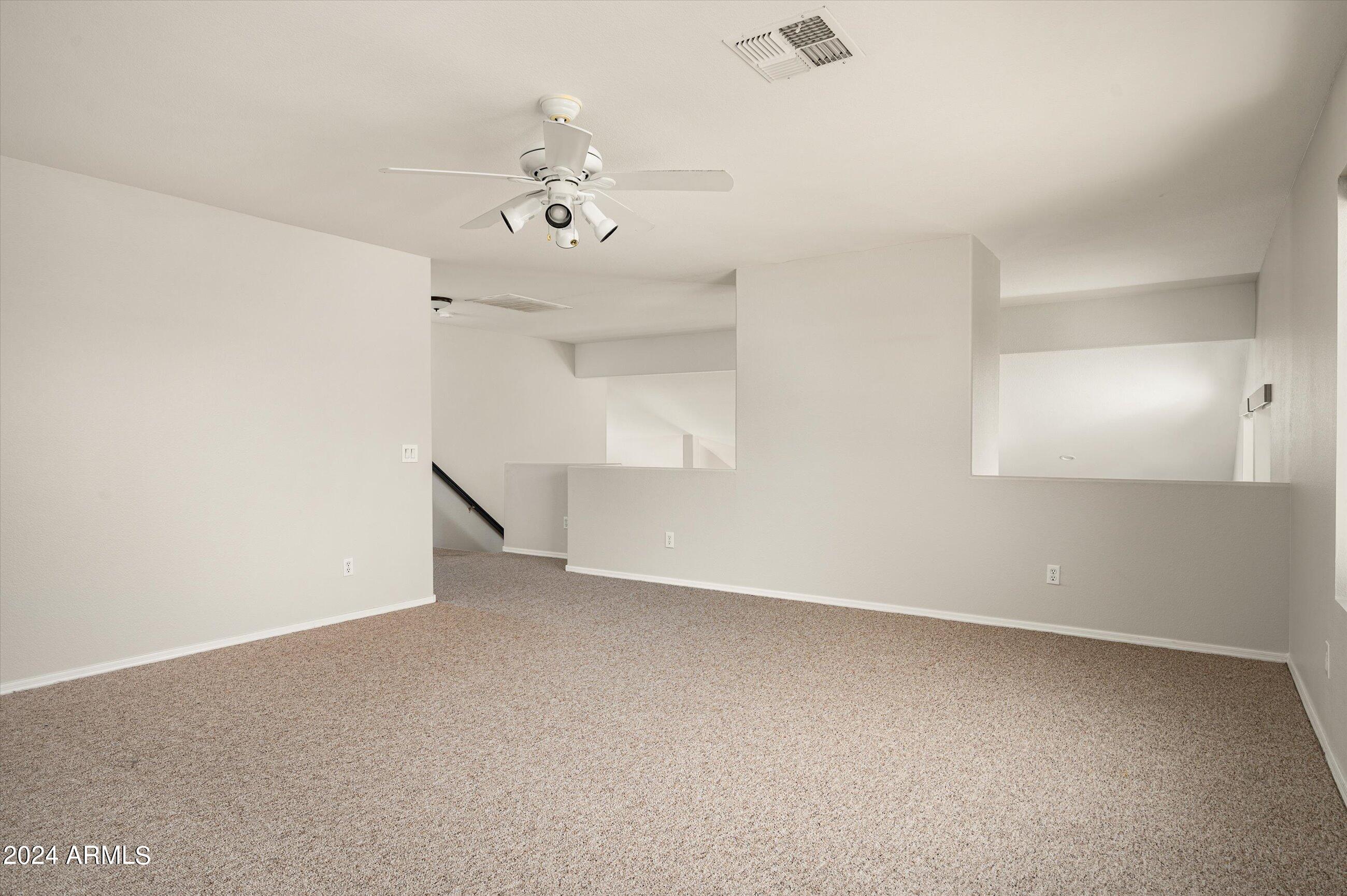 5321 W Linda Lane