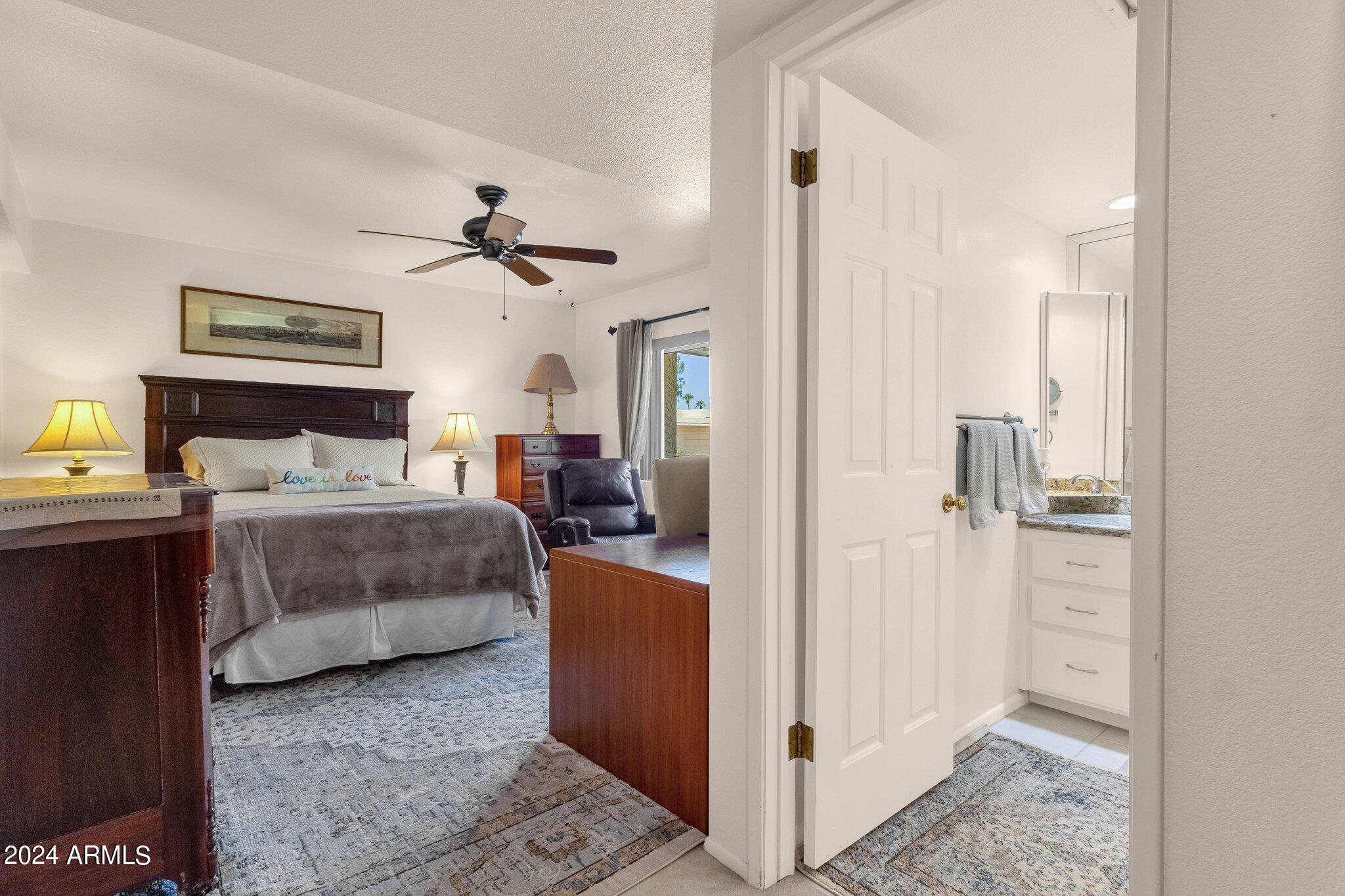 9441 N 80TH Place