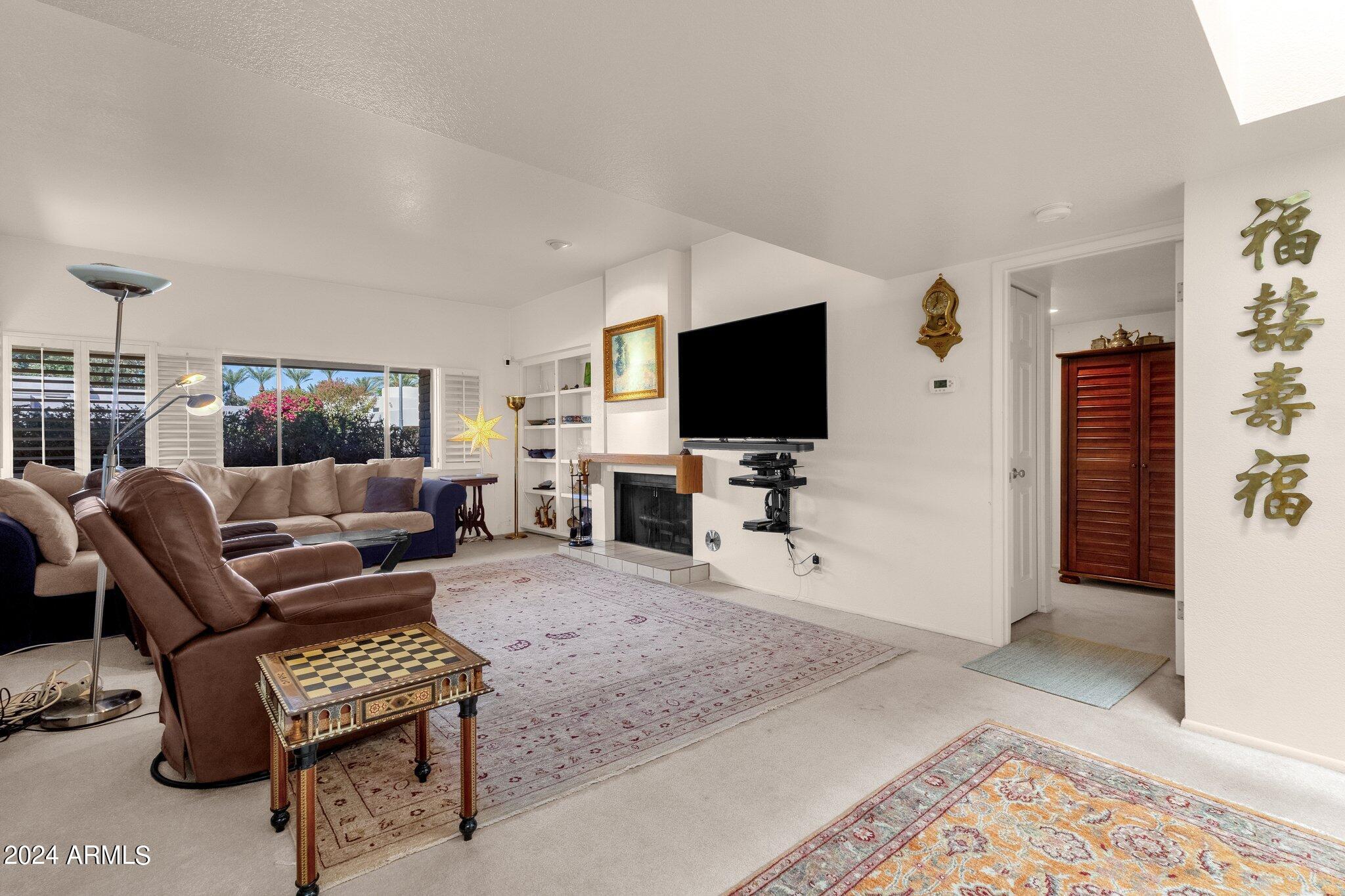 9441 N 80TH Place