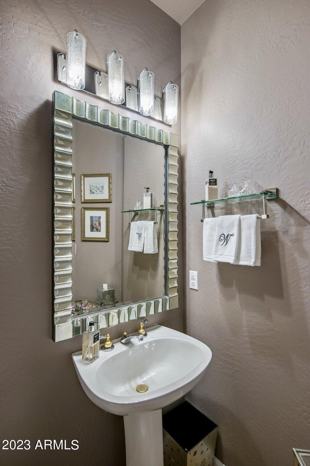 7705 E DOUBLETREE RANCH Road # 30