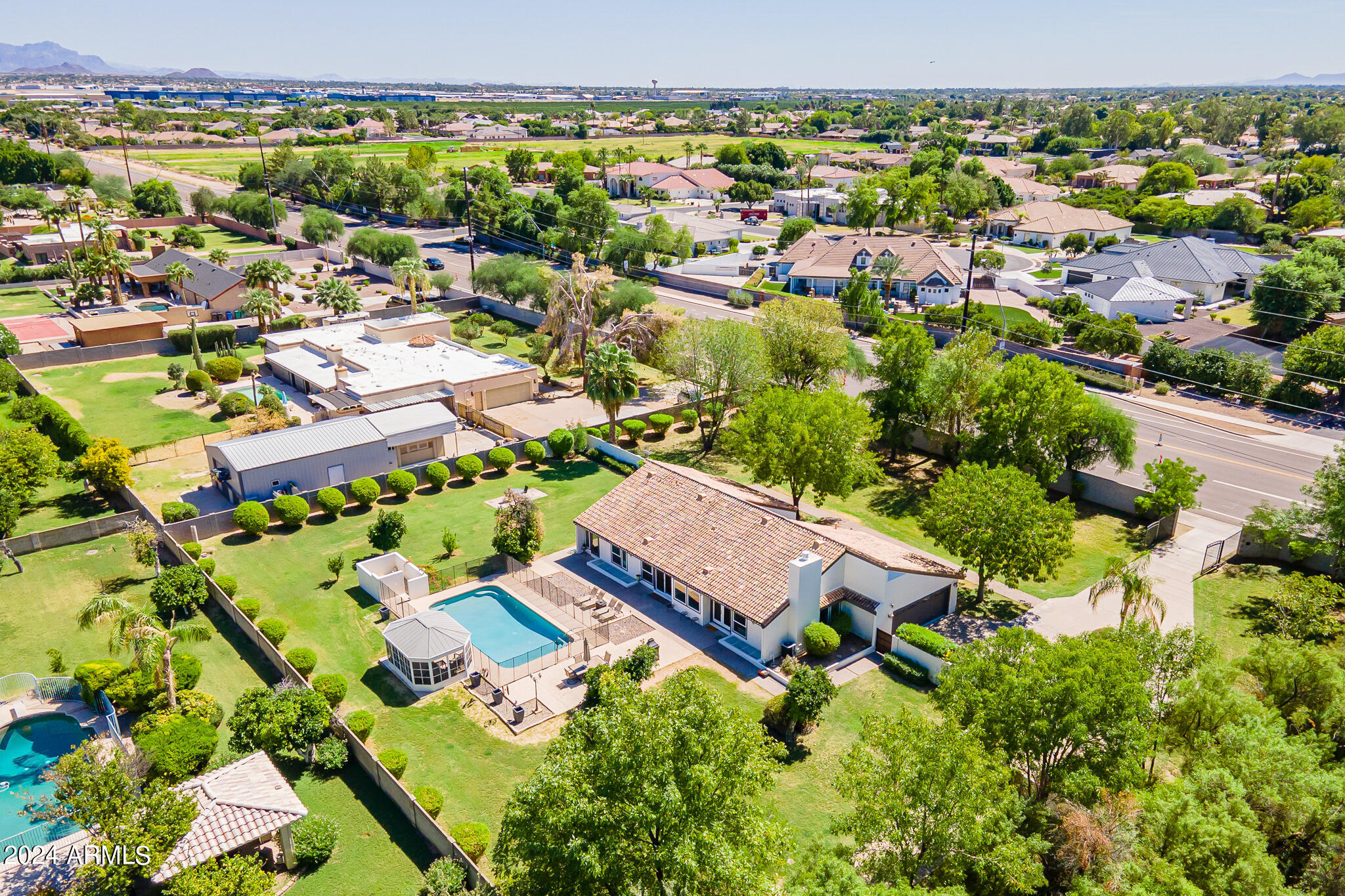 3634 E McDowell Road