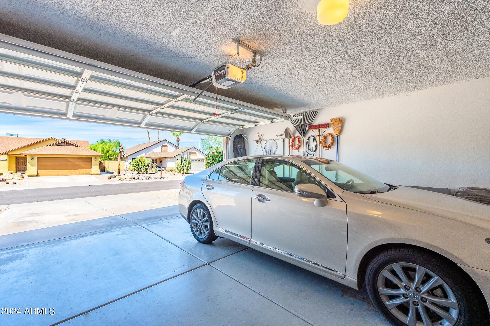 1395 N 87TH Street