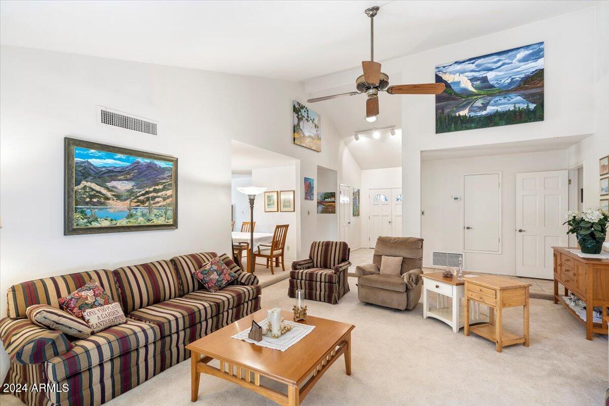 7553 E WOODSHIRE Cove