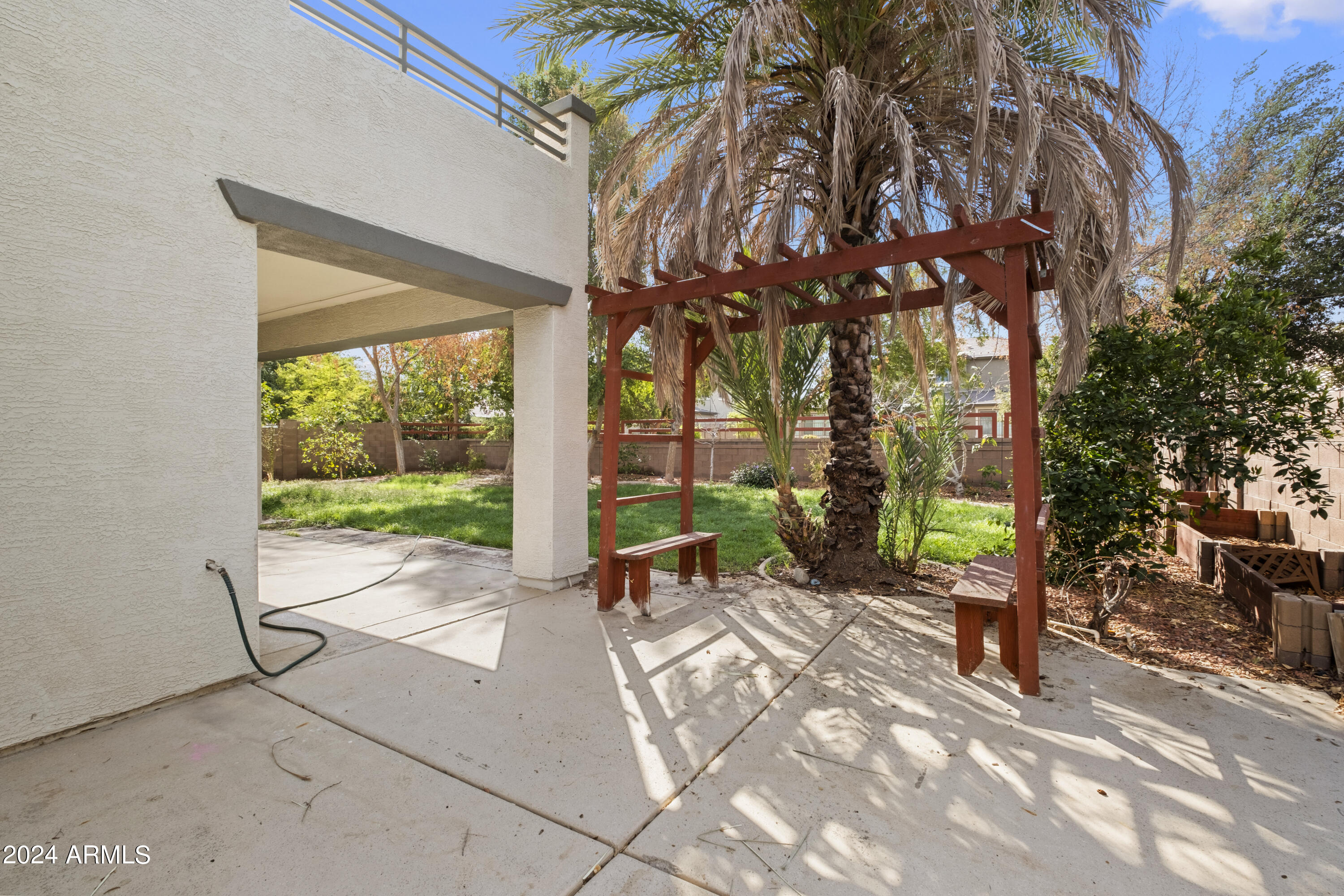 18813 E Arrowhead Trl Trail