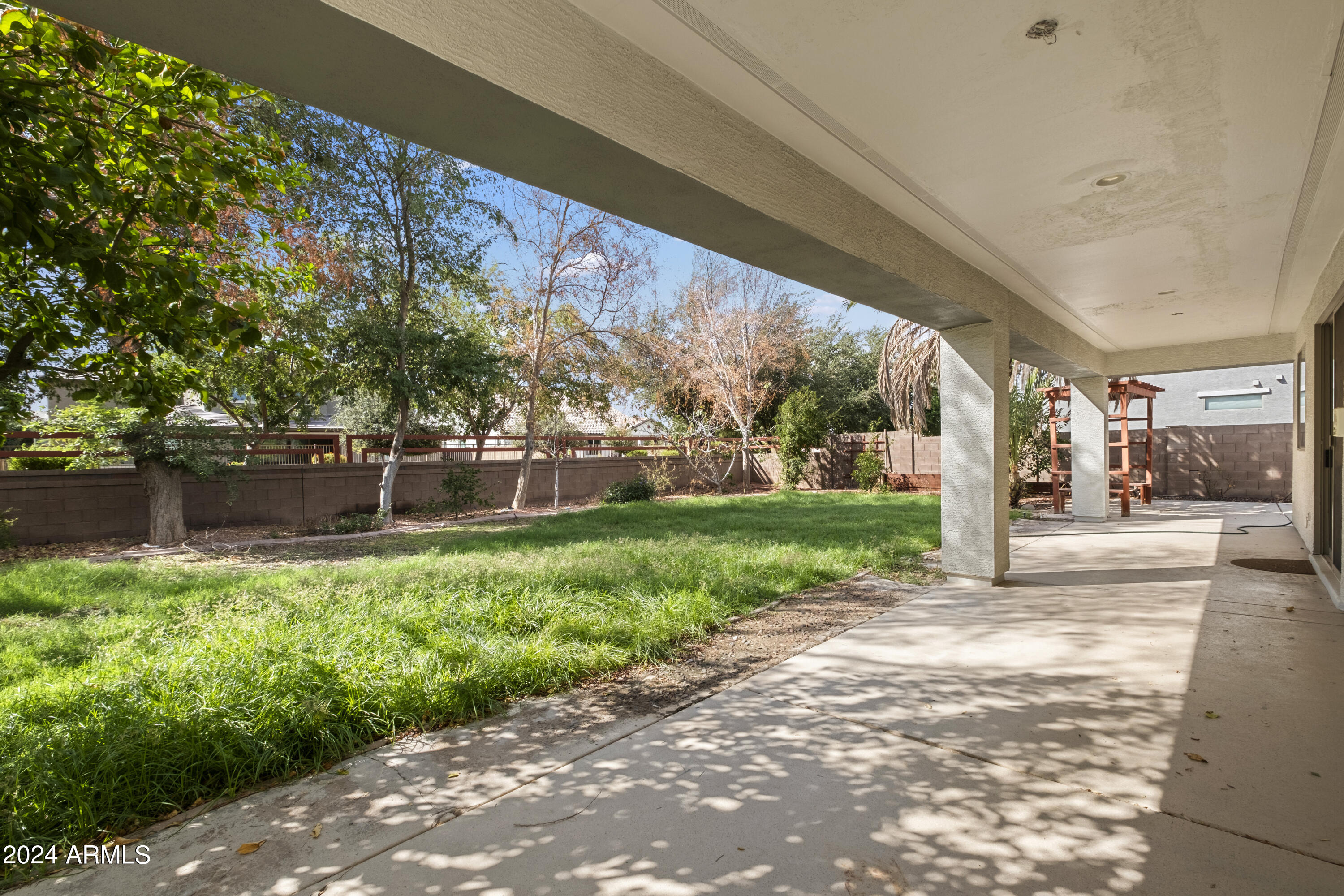 18813 E Arrowhead Trl Trail
