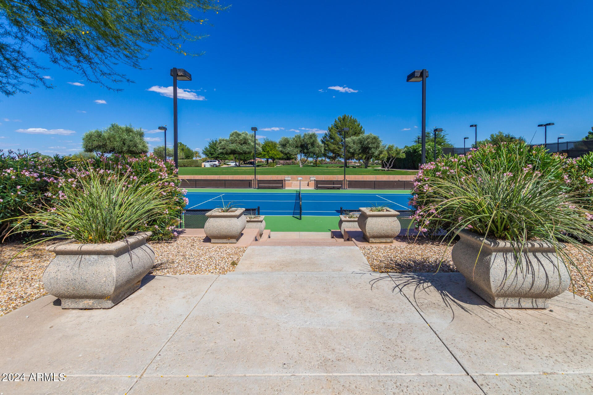 1403 E ELYSIAN Pass
