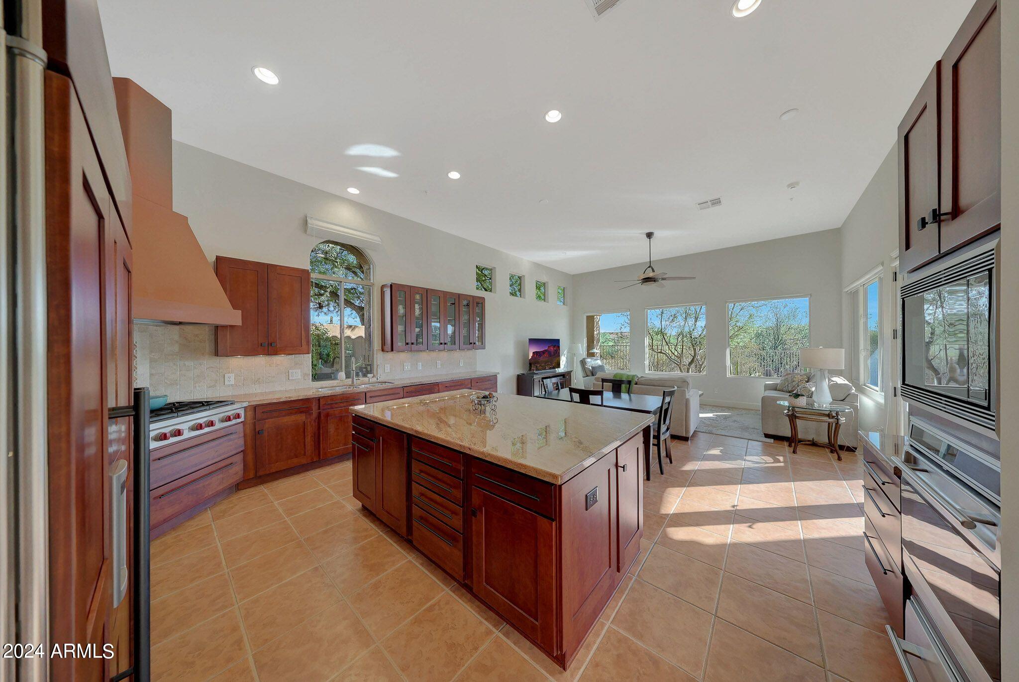 12119 E WETHERSFIELD Drive