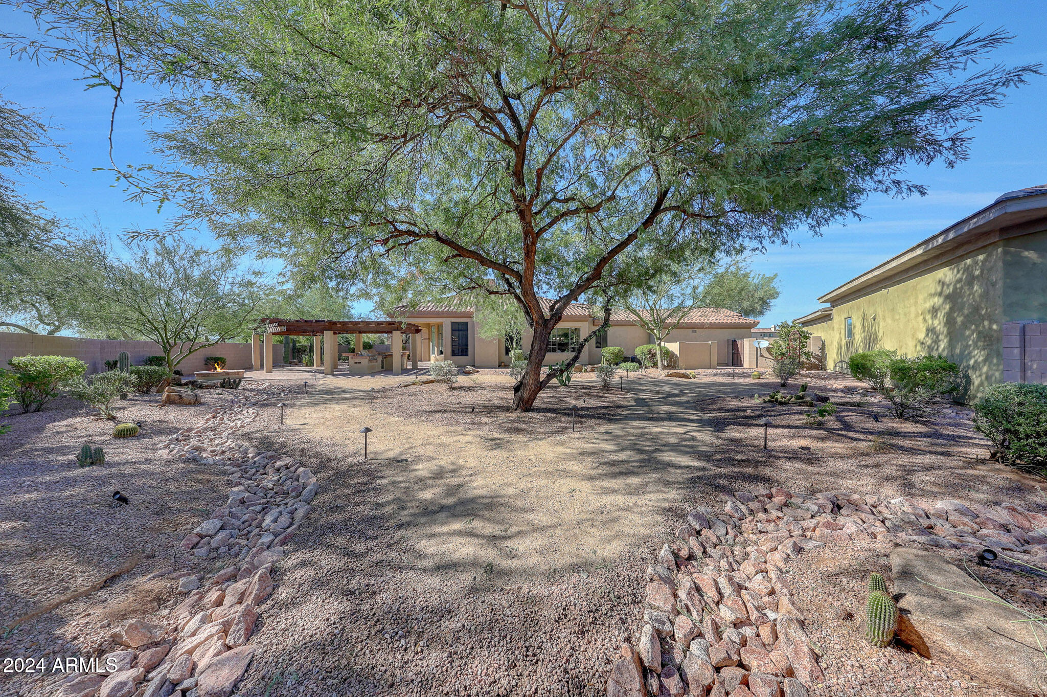 22655 N 39TH Place