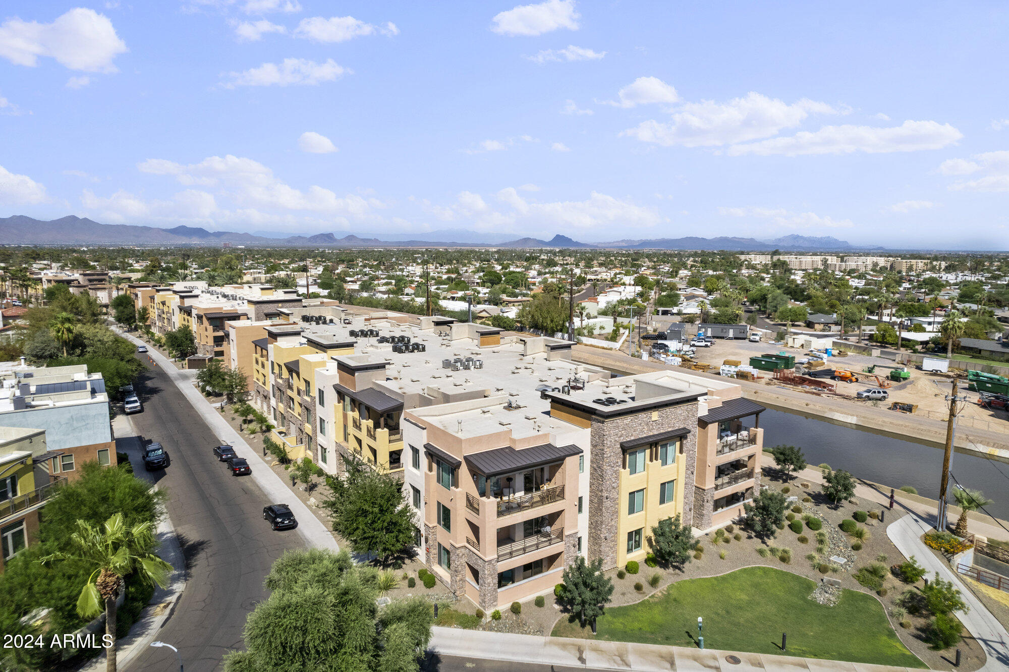 4803 N WOODMERE FAIRWAY -- # 1011