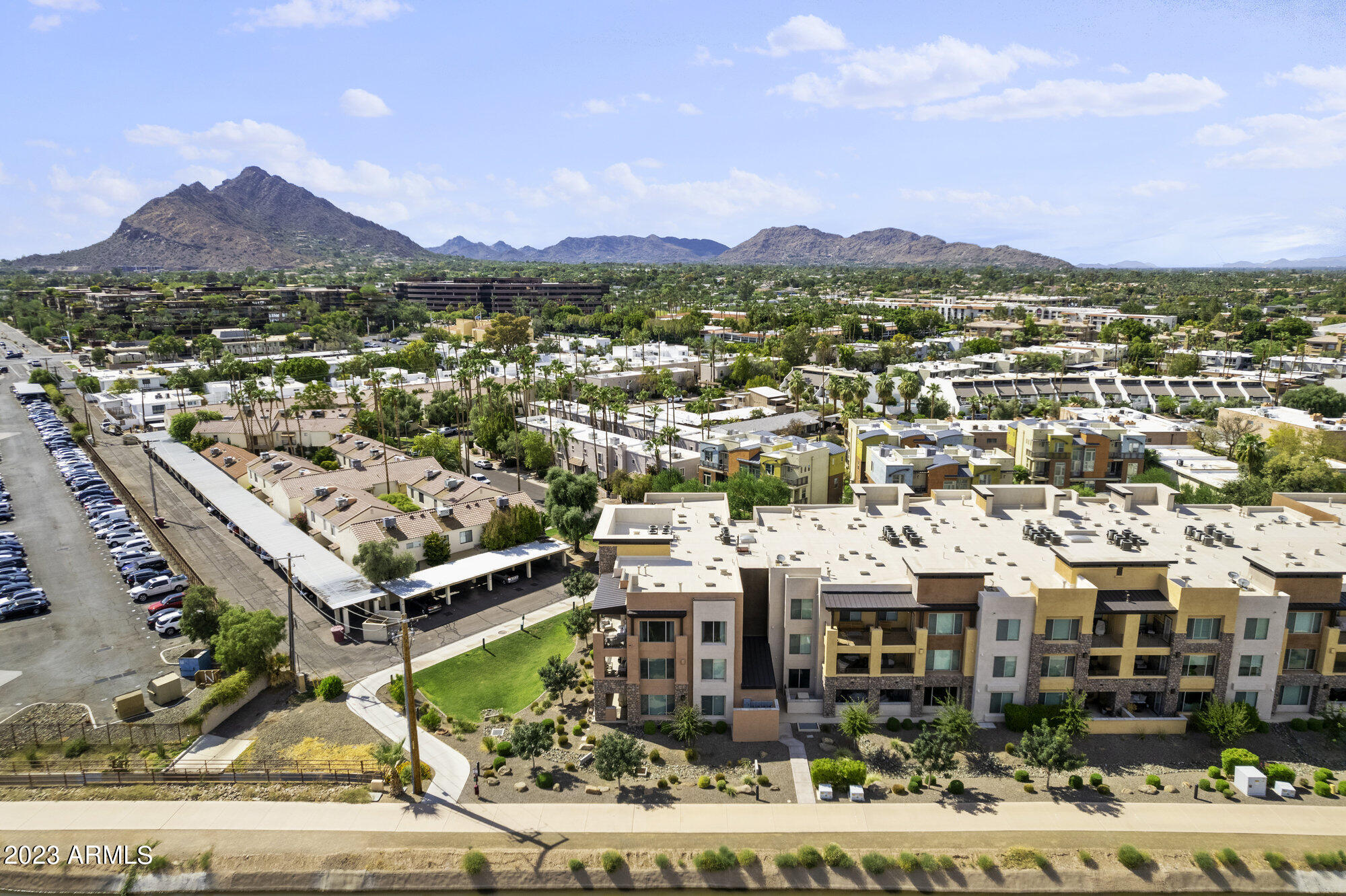 4803 N WOODMERE FAIRWAY -- # 1011
