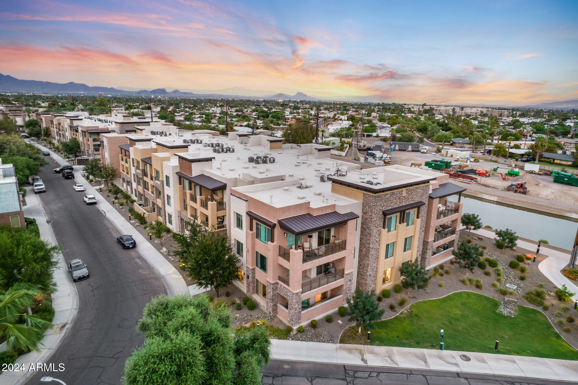 4803 N WOODMERE FAIRWAY -- # 1011