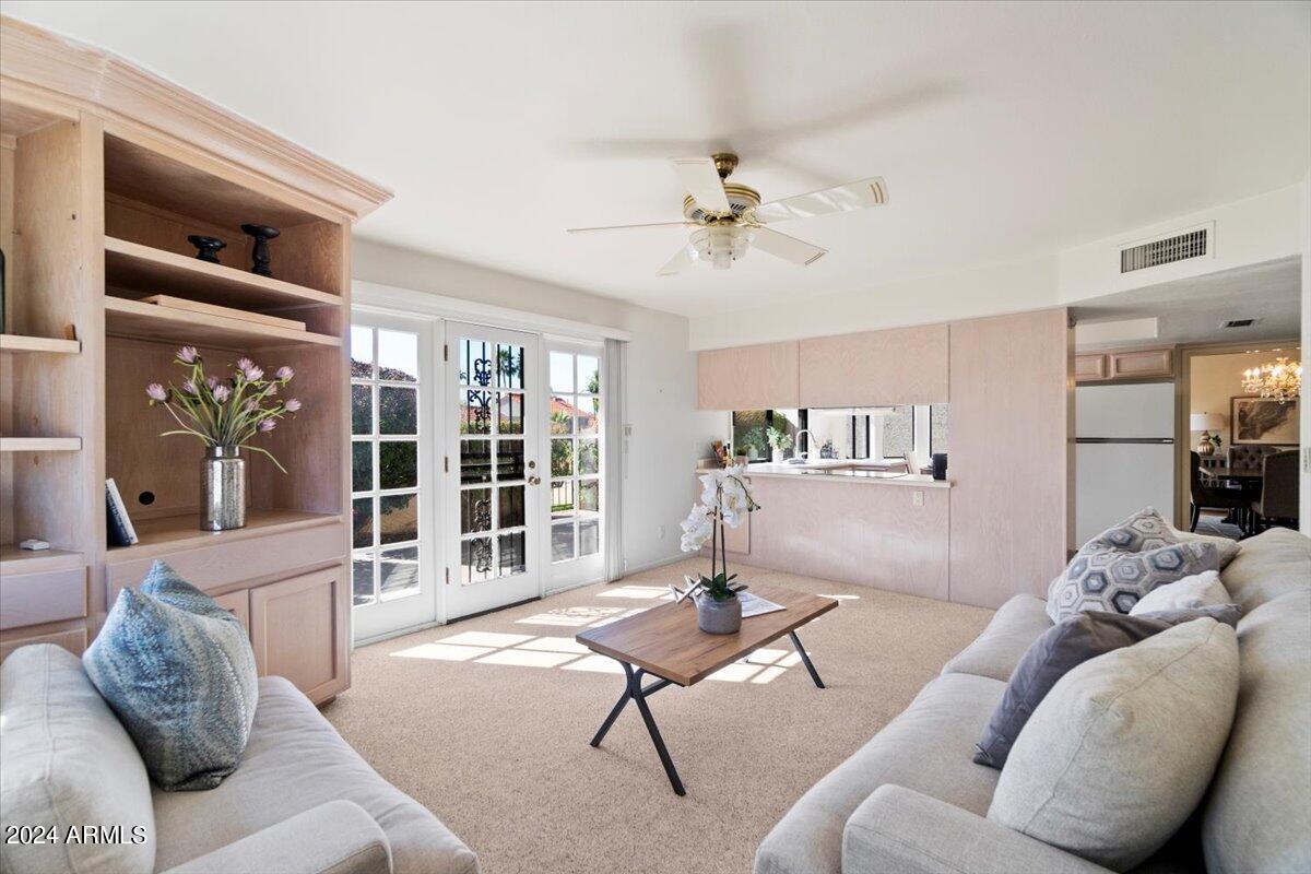 10545 E TOPAZ Circle