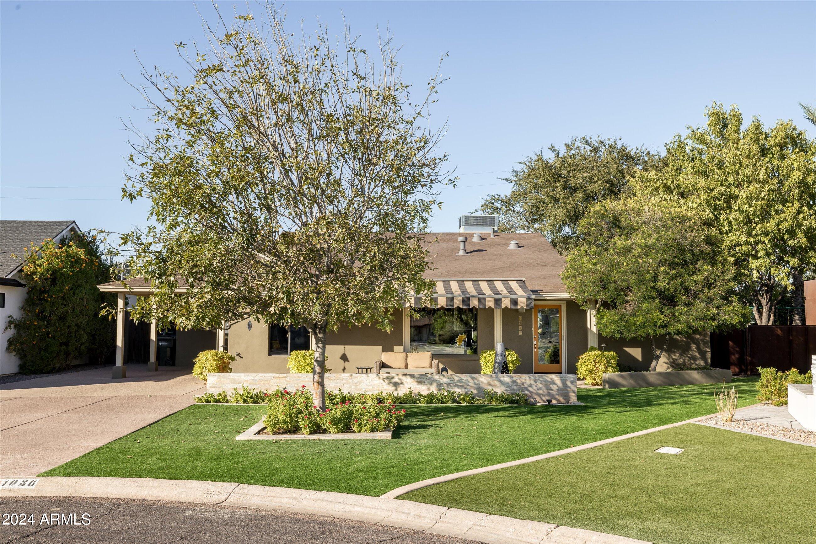 1036 E SAN MIGUEL Avenue