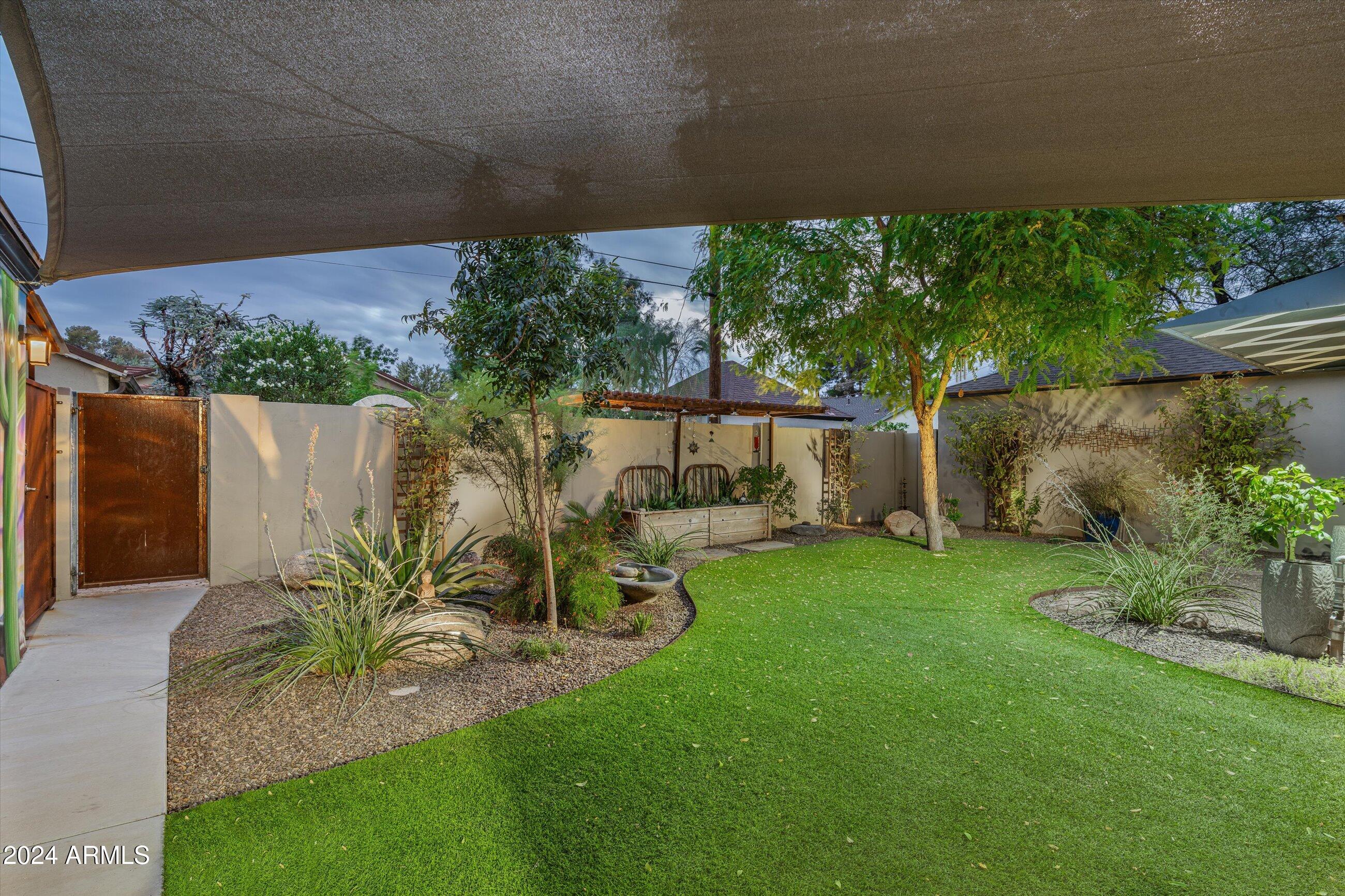 517 W Granada Road