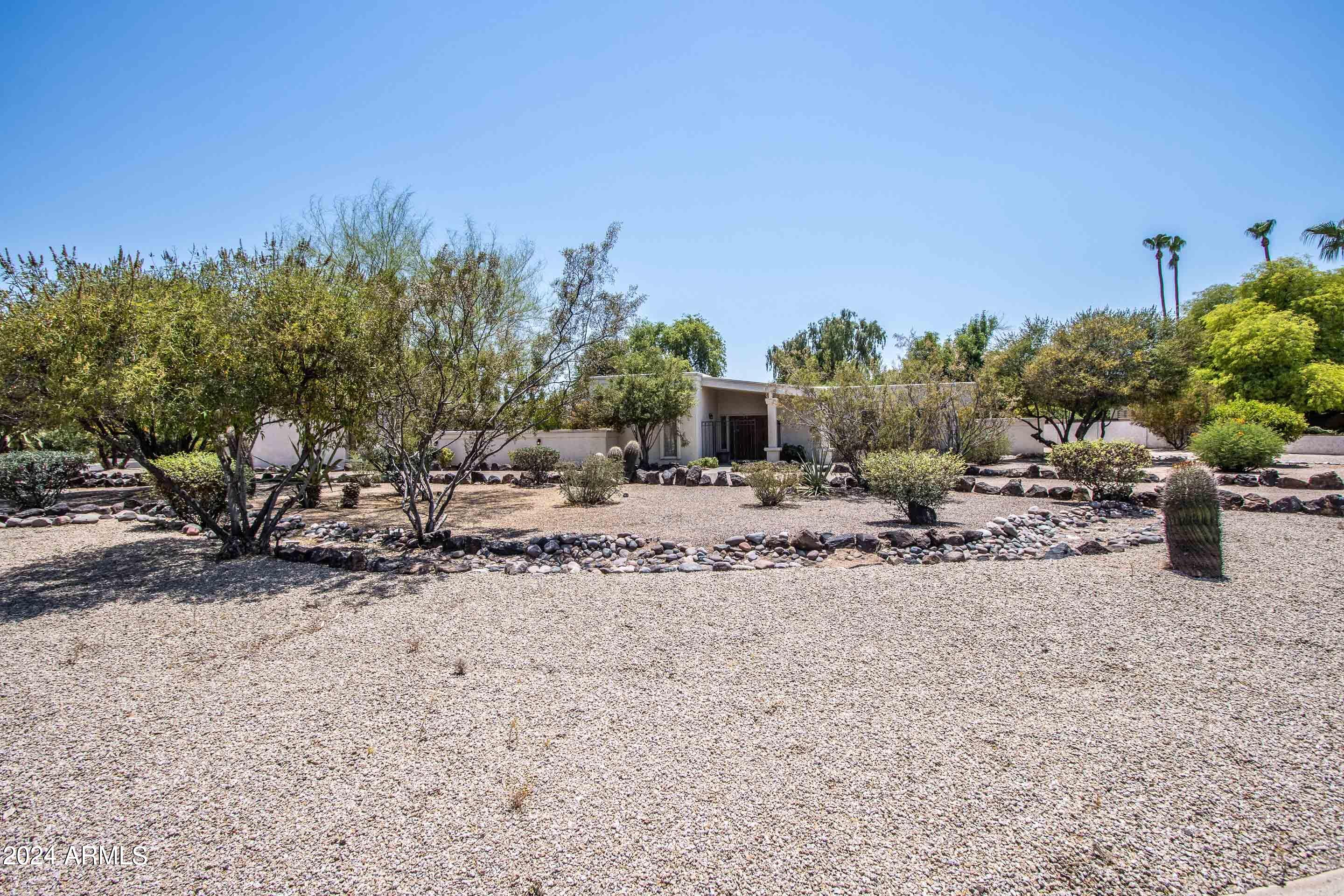 7441 E CENTURY Drive