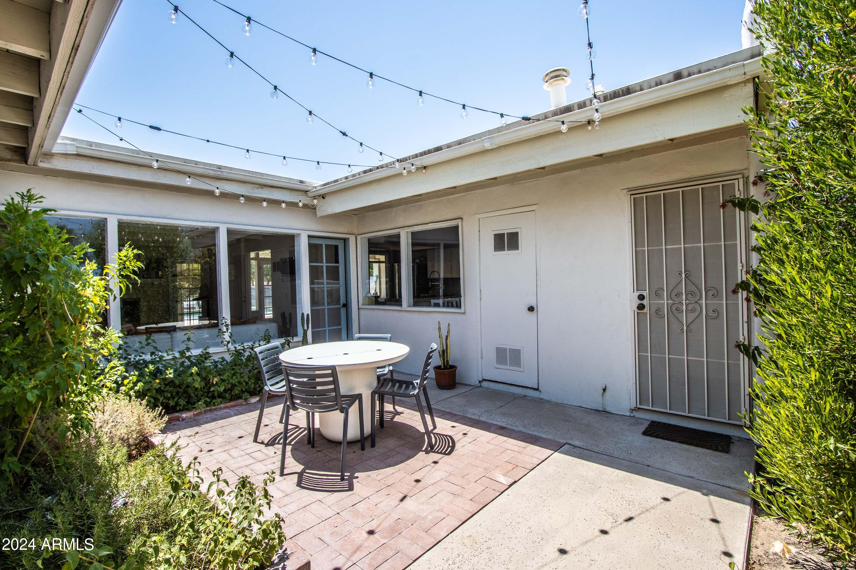 7441 E CENTURY Drive