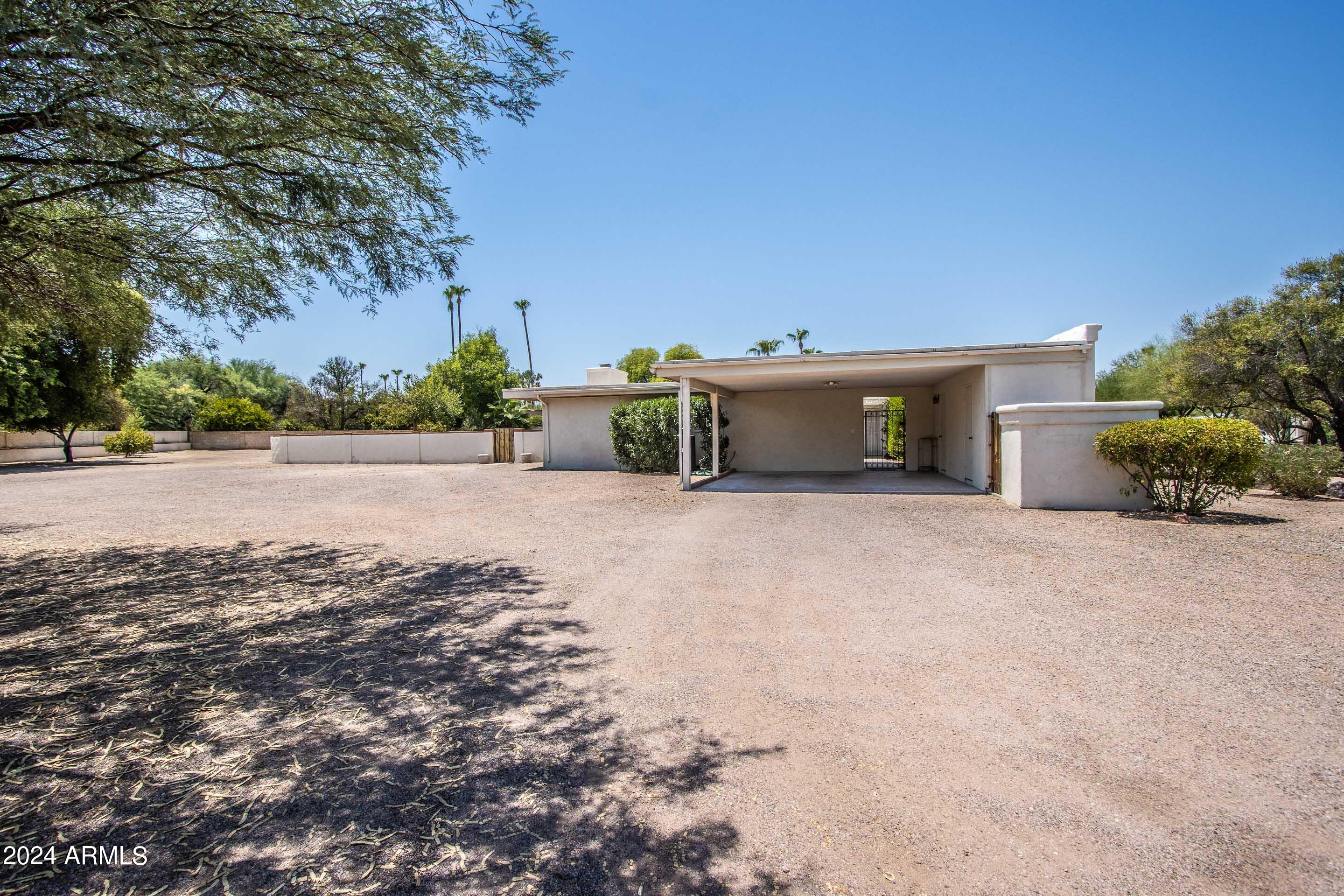 7441 E CENTURY Drive